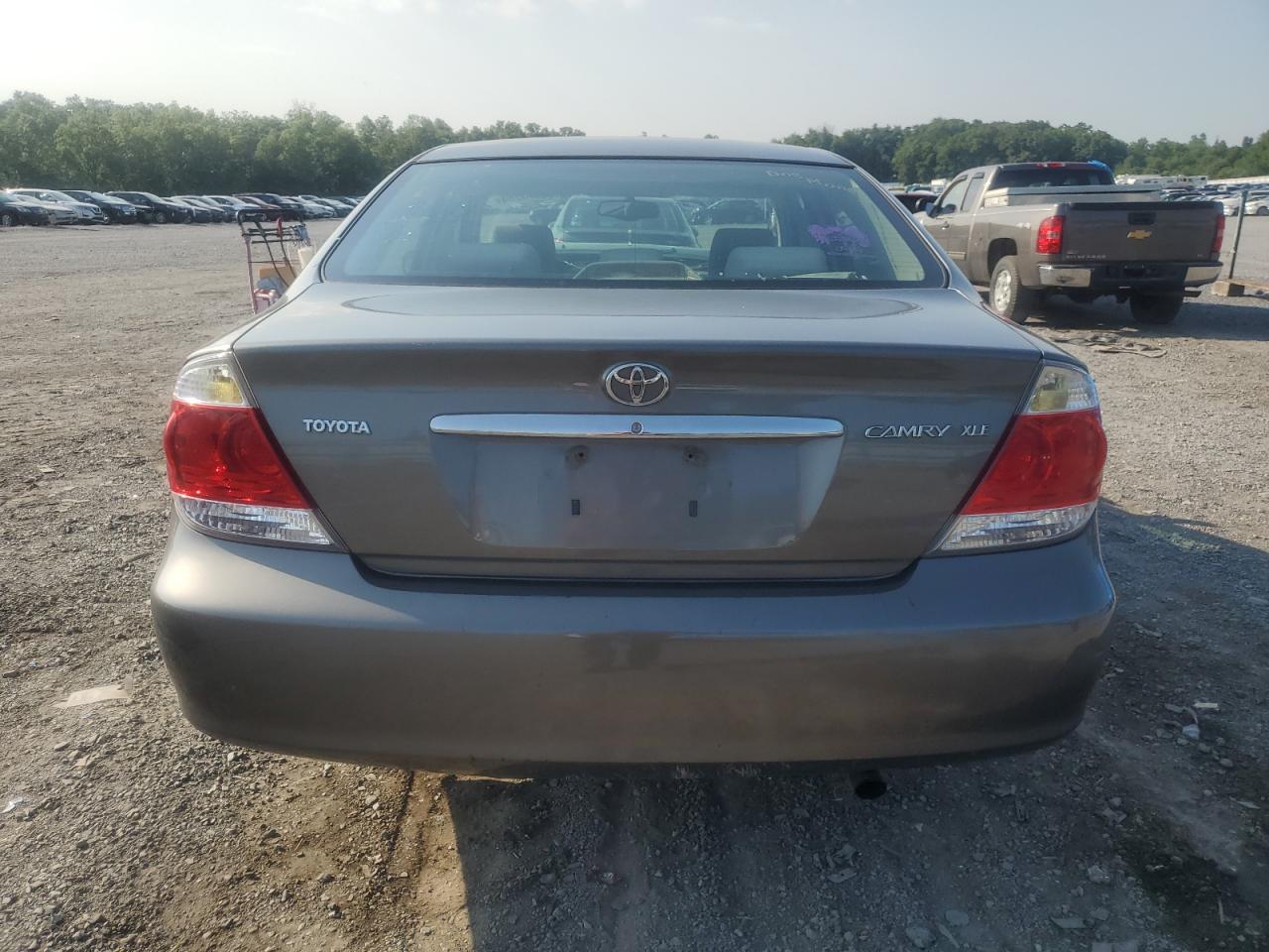 2005 Toyota Camry Le VIN: 4T1BE32K85U600979 Lot: 62095384