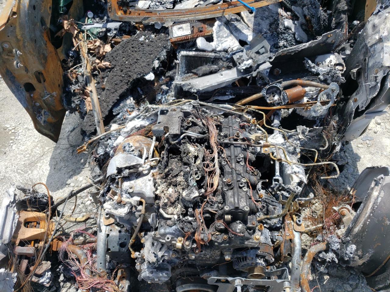 2019 Land Rover Range Rover Velar S VIN: SALYB2EX3KA792794 Lot: 64074194