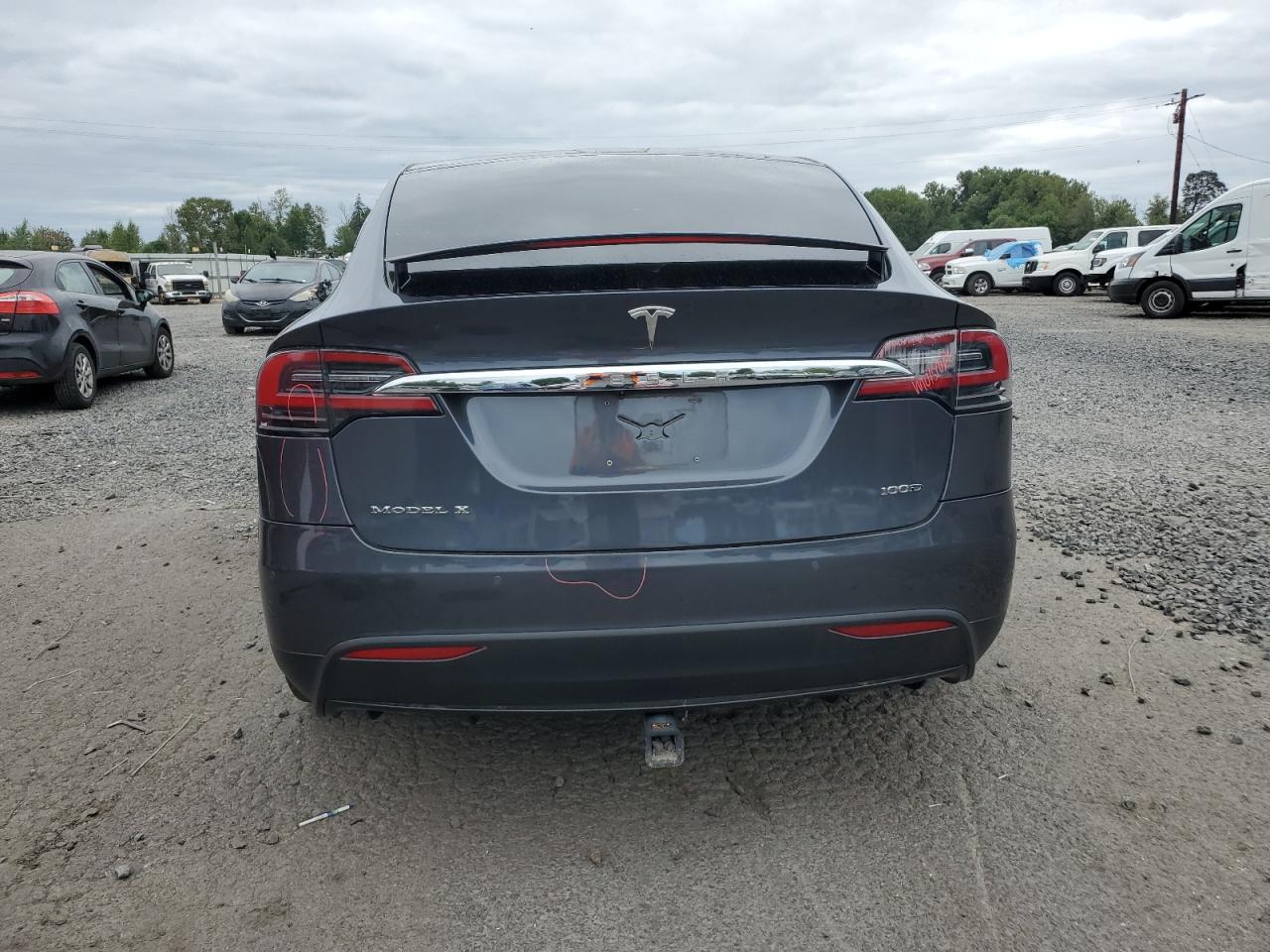 5YJXCDE2XJF138428 2018 Tesla Model X