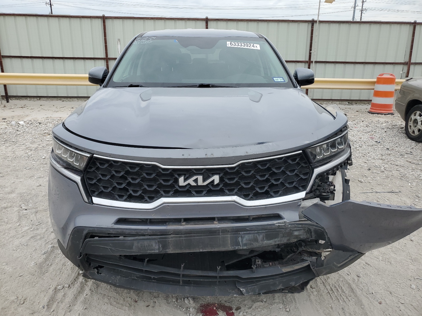 2022 Kia Sorento Lx vin: 5XYRGDLC3NG107111