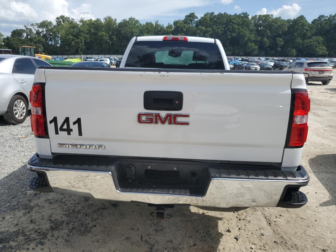 1GTN1LEC9JZ905065 2018 GMC Sierra C1500