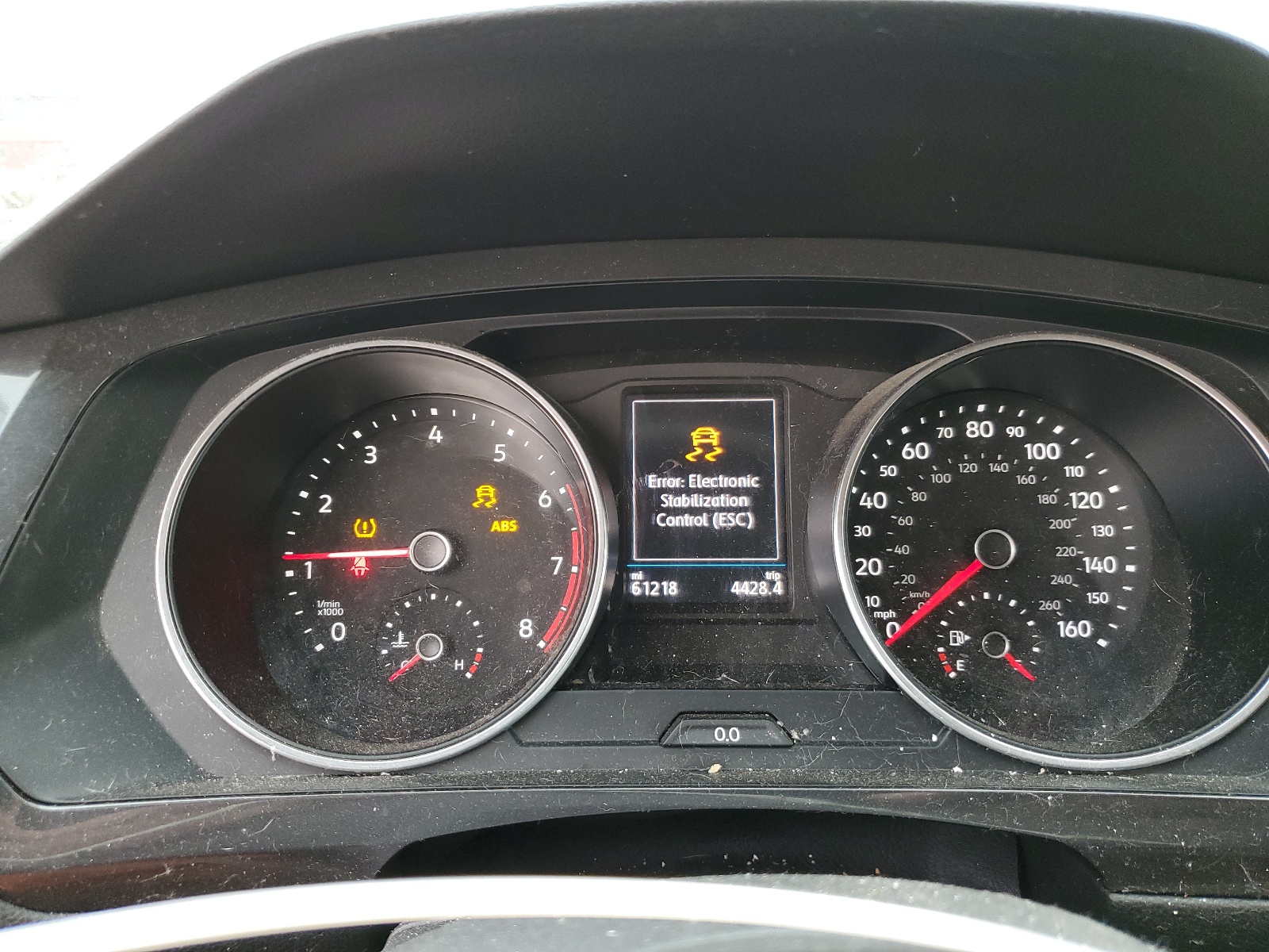 3VV1B7AX5JM159020 2018 Volkswagen Tiguan S