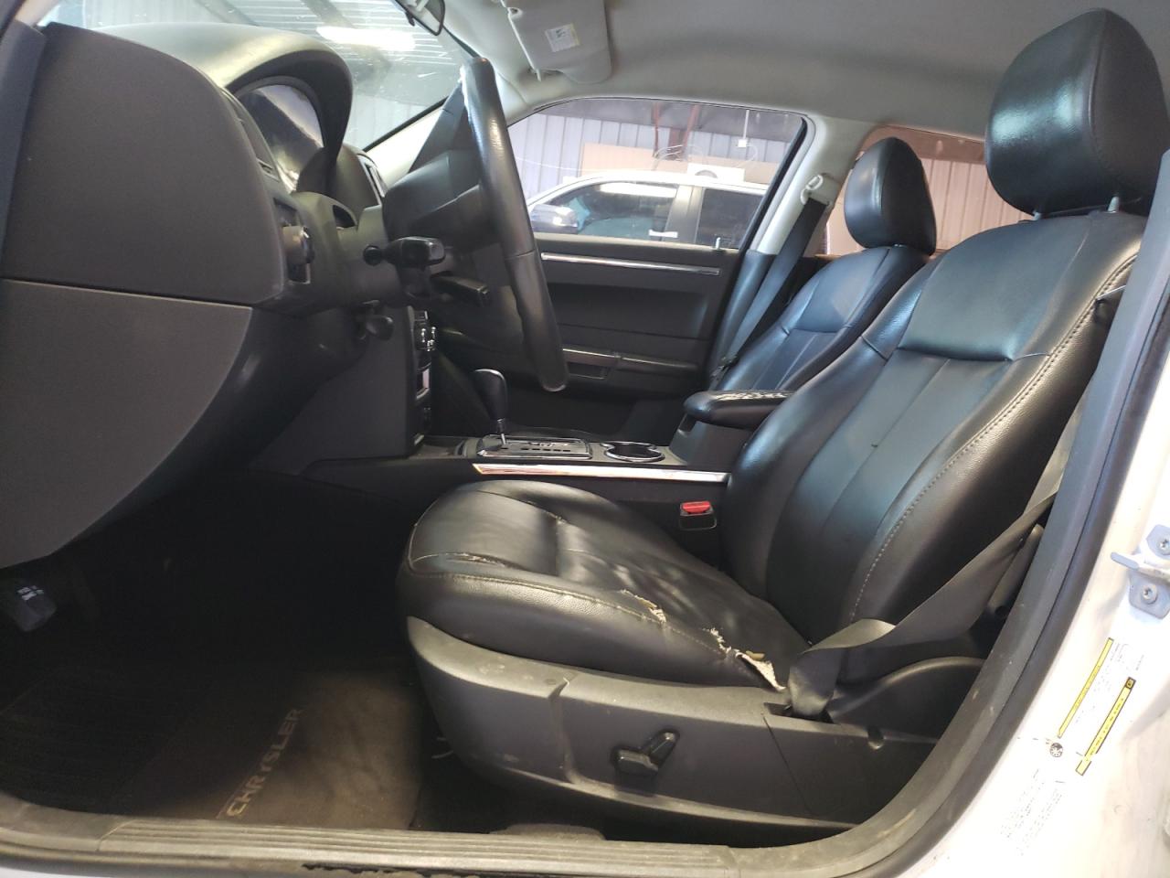 2010 Chrysler 300 Touring VIN: 2C3CA5CVXAH326209 Lot: 61532624