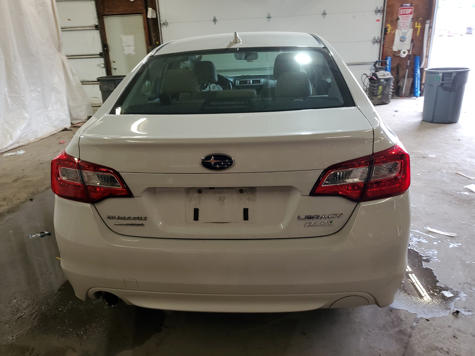 4S3BNAC66H3015161 2017 Subaru Legacy 2.5I Premium