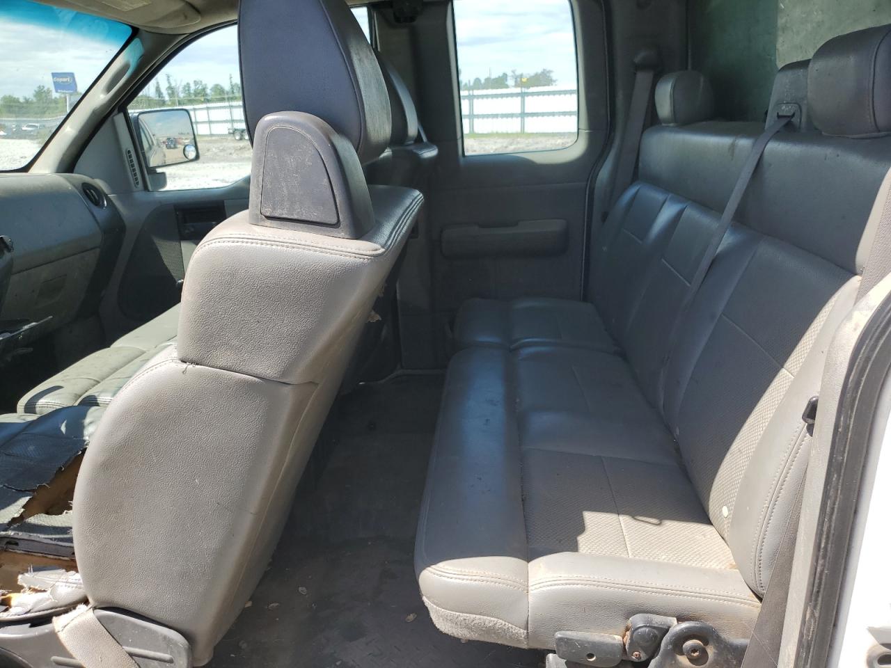 2005 Ford F150 VIN: 1FTRX12W25FB28013 Lot: 61262254