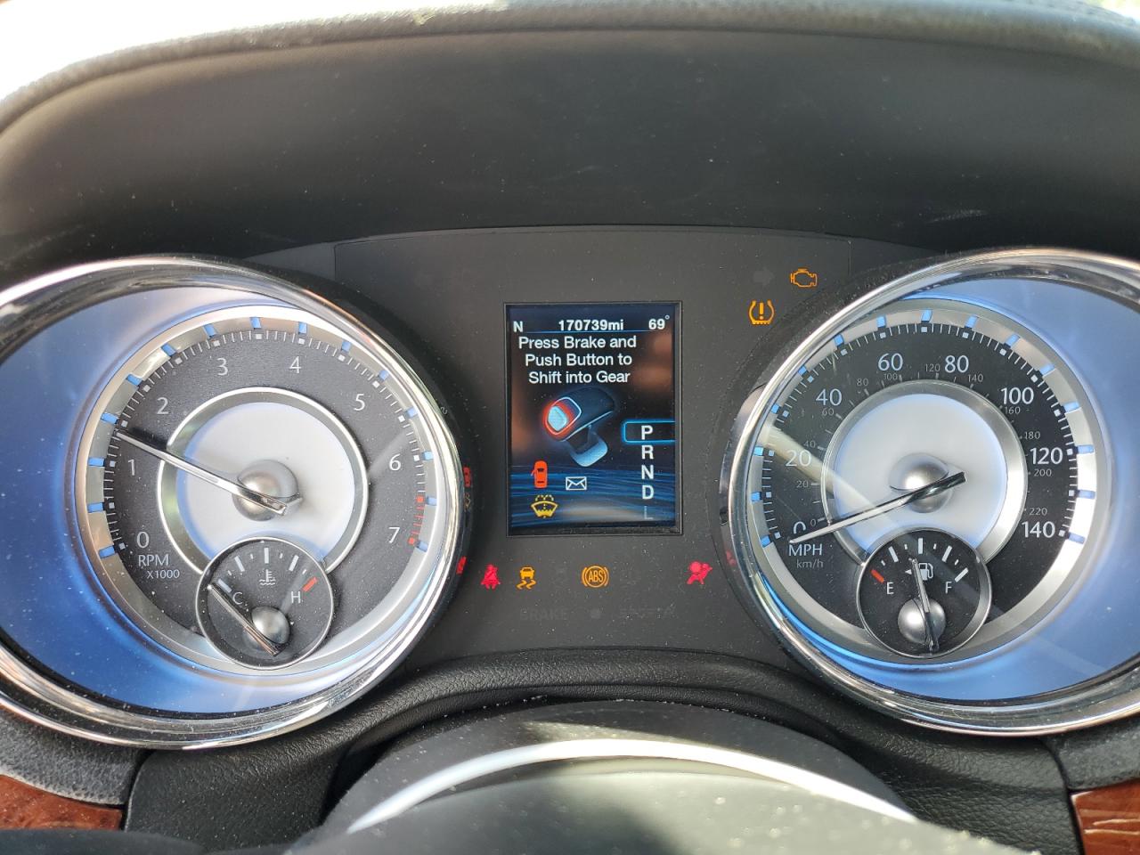 2012 Chrysler 300 Limited VIN: 2C3CCACGXCH279934 Lot: 61110634