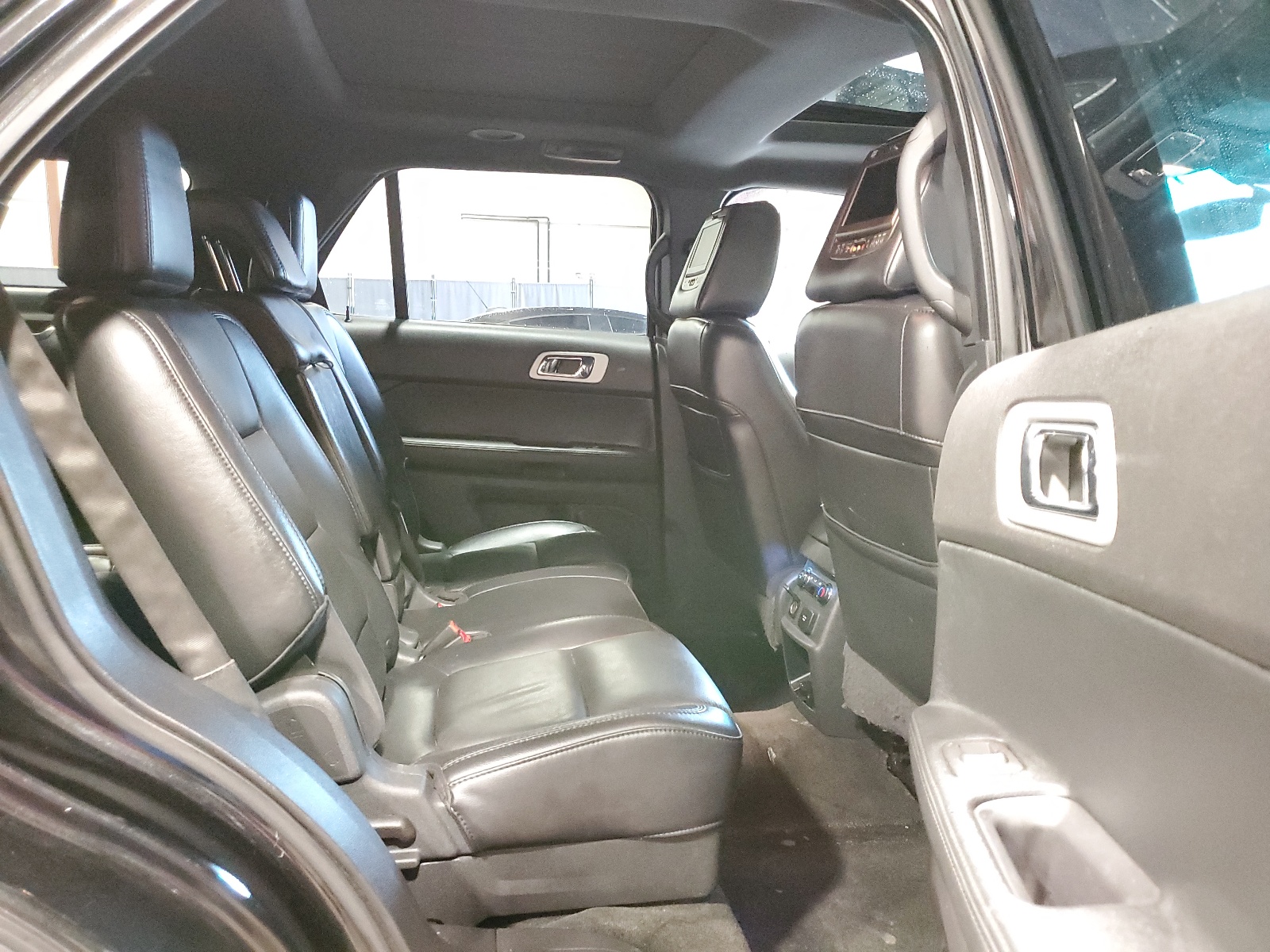 1FMHK8F86BGA59679 2011 Ford Explorer Limited