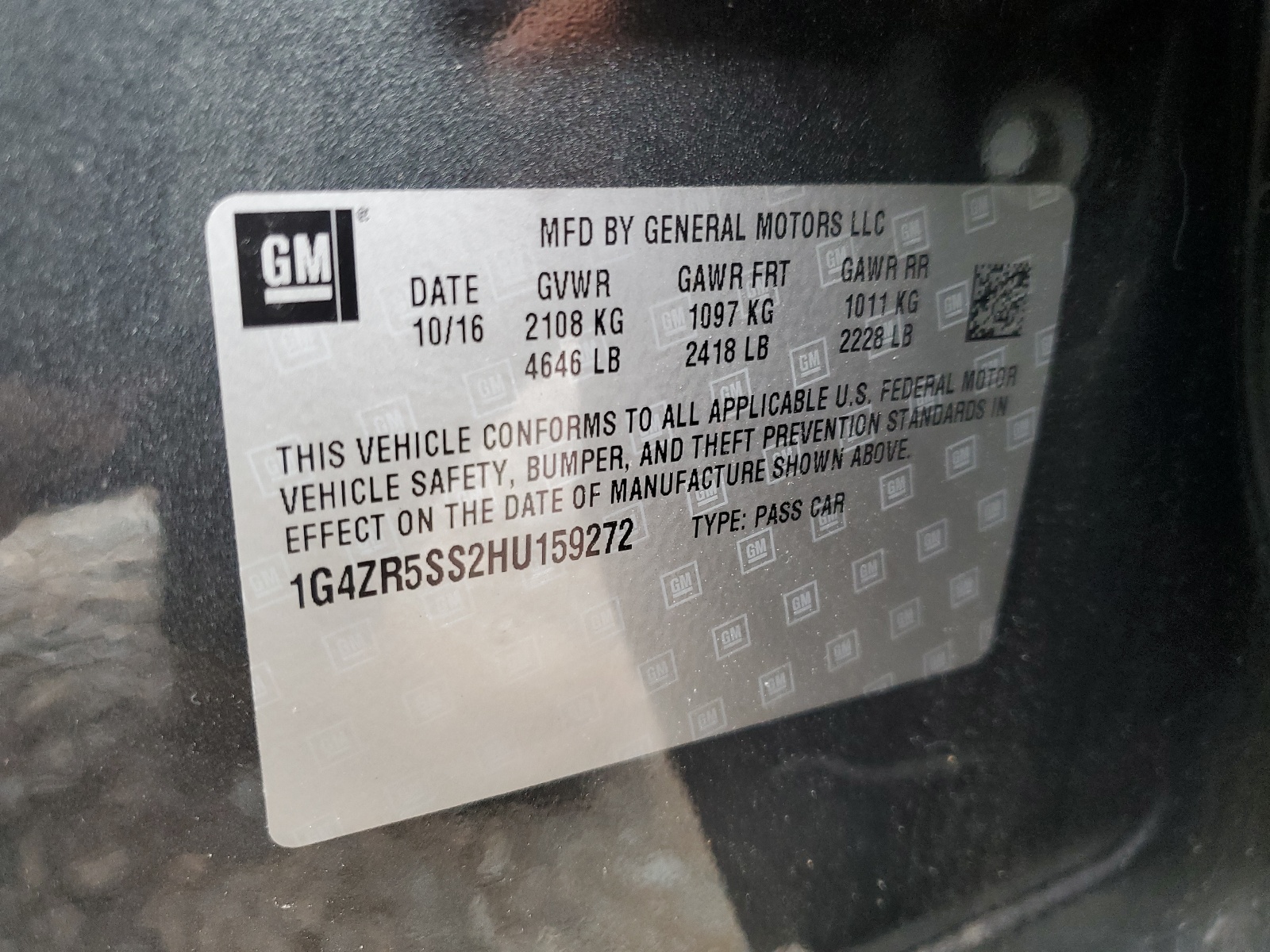 1G4ZR5SS2HU159272 2017 Buick Lacrosse Premium