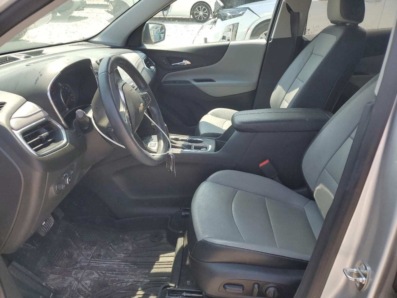 2021 Chevrolet Equinox Premier VIN: 3GNAXXEV0MS102725 Lot: 64419944