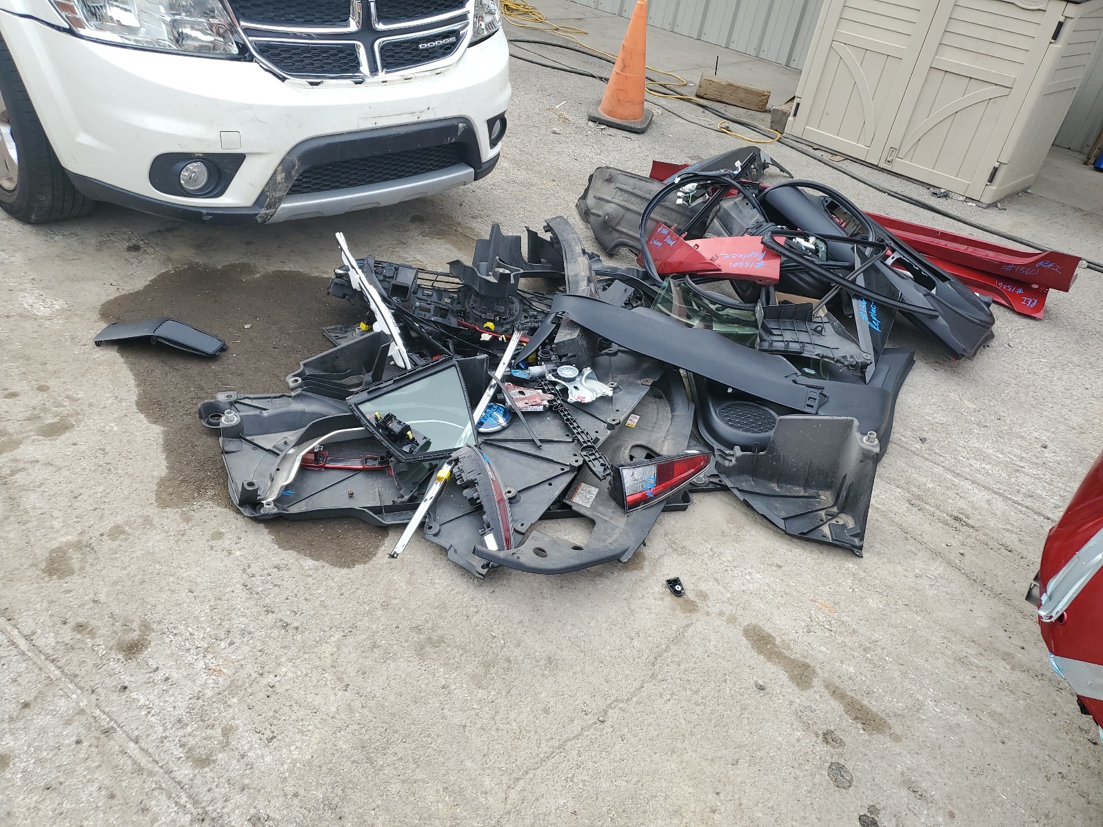 JTDKARFU9J3067832 2018 Toyota Prius