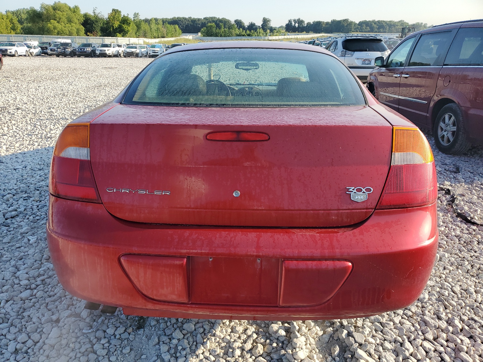 2C3HE66G3YH224449 2000 Chrysler 300M