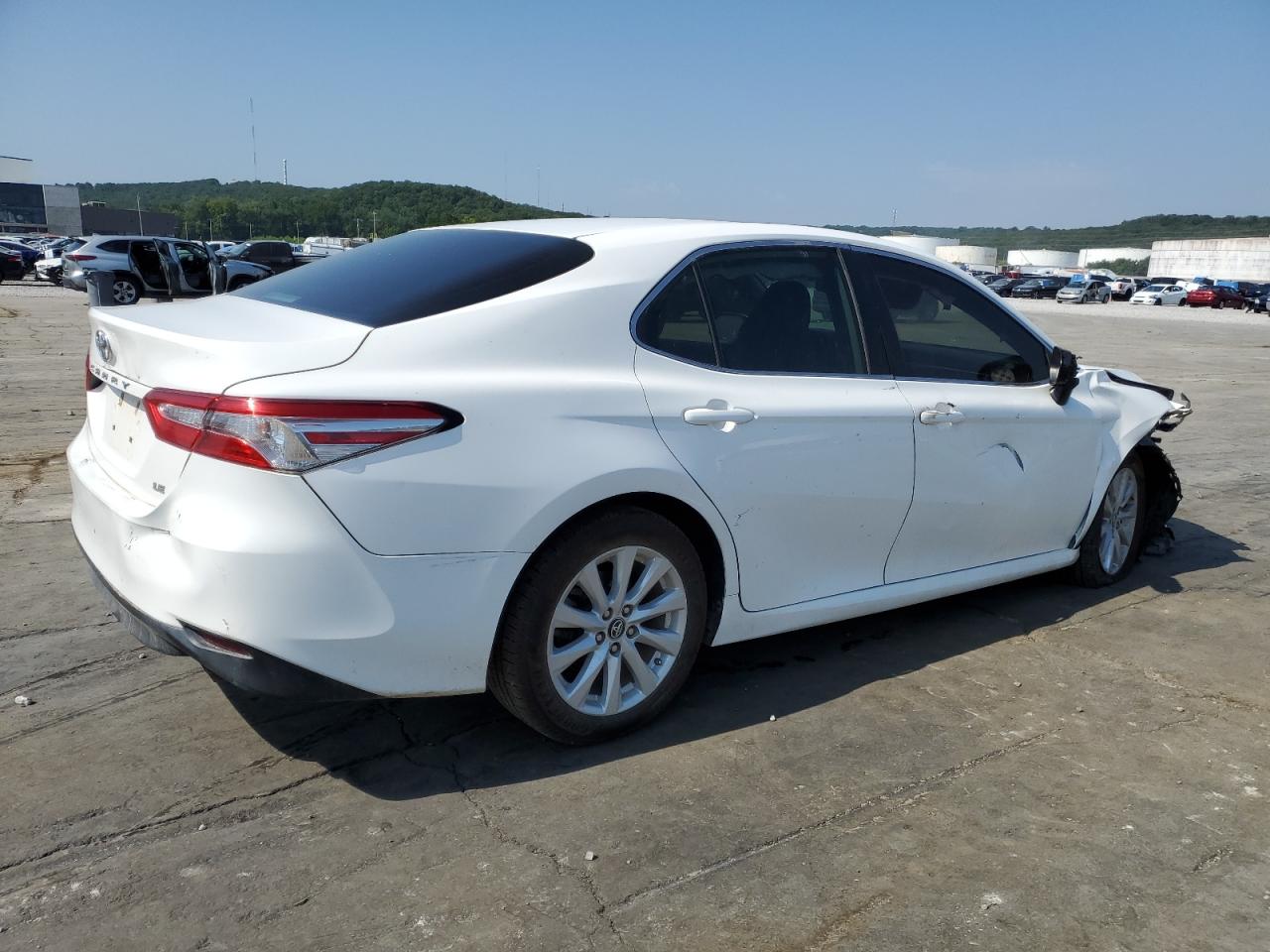 2018 Toyota Camry - Image 3