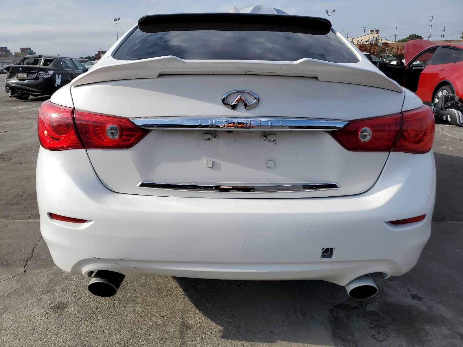 2014 Infiniti Q50 Base vin: JN1BV7AP1EM684039