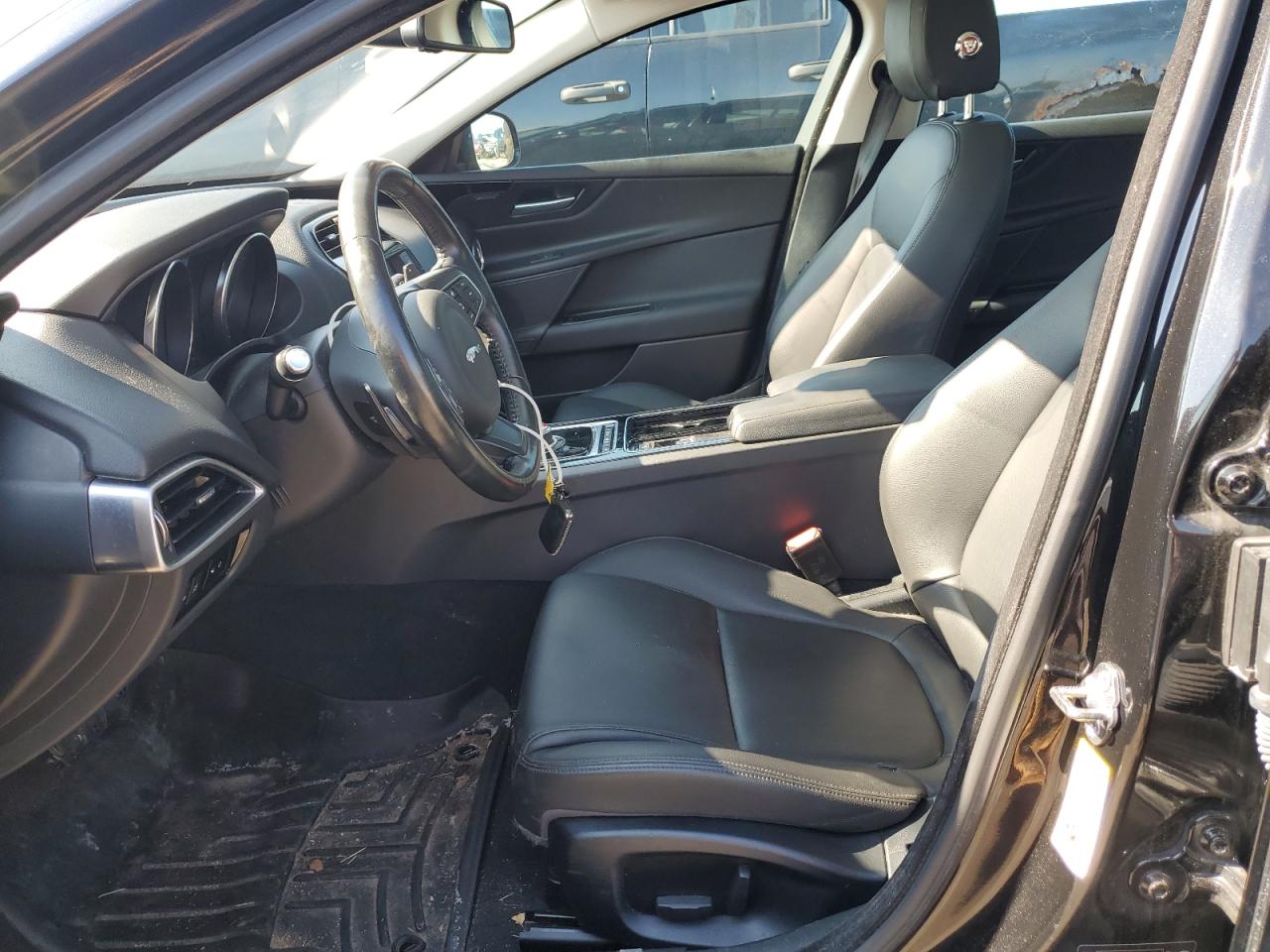 2018 Jaguar Xe Premium VIN: SAJAJ4FX4JCP37829 Lot: 62510844