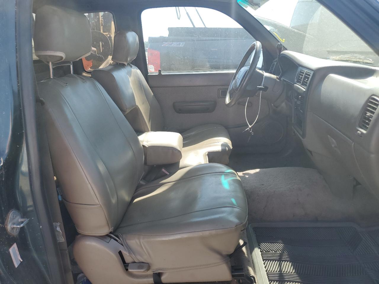 1997 Toyota Tacoma Xtracab VIN: 4TAVN52NXVZ278996 Lot: 62470294