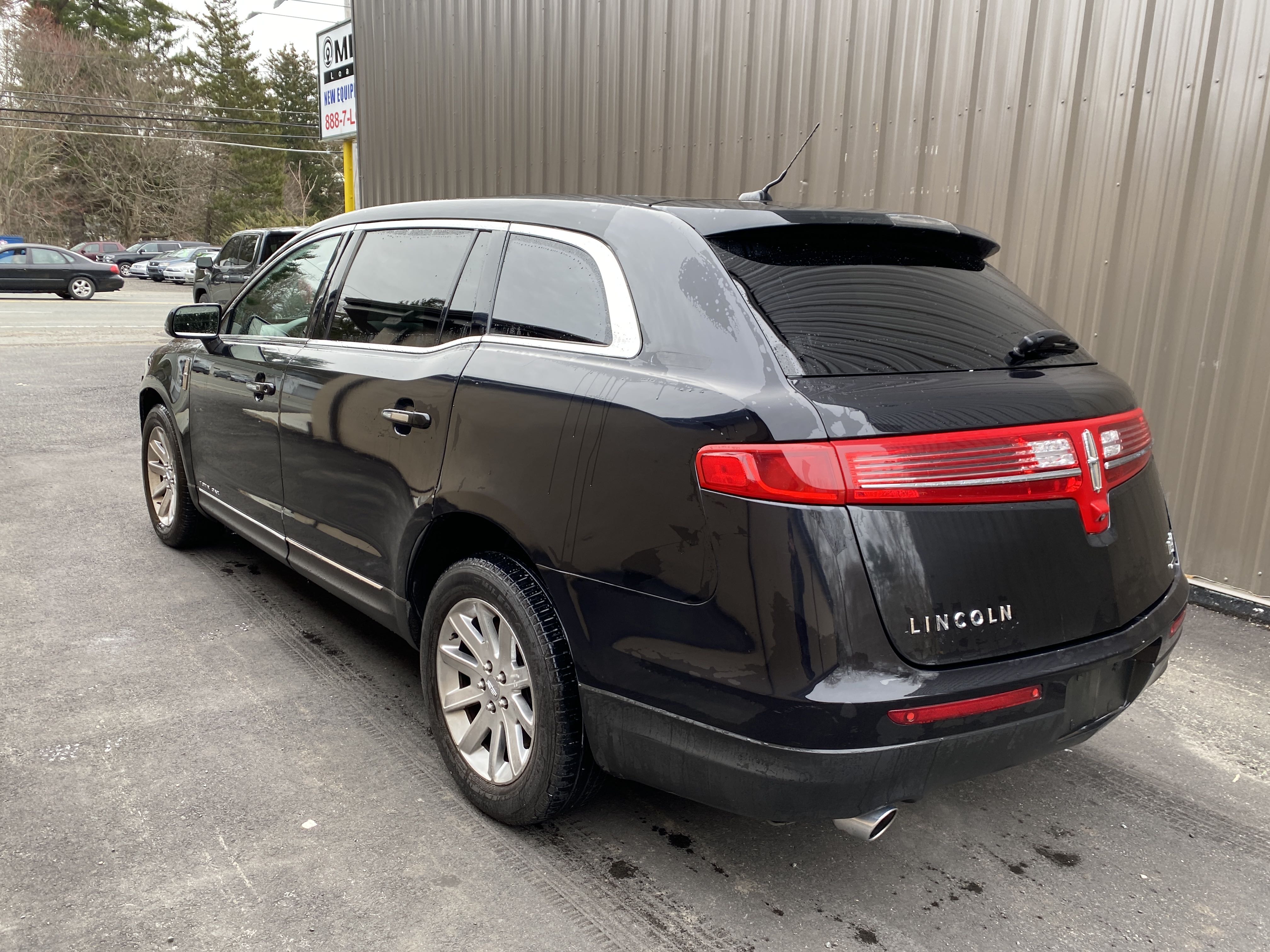 2019 Lincoln Mkt vin: 2LMHJ5NK8KBL00880