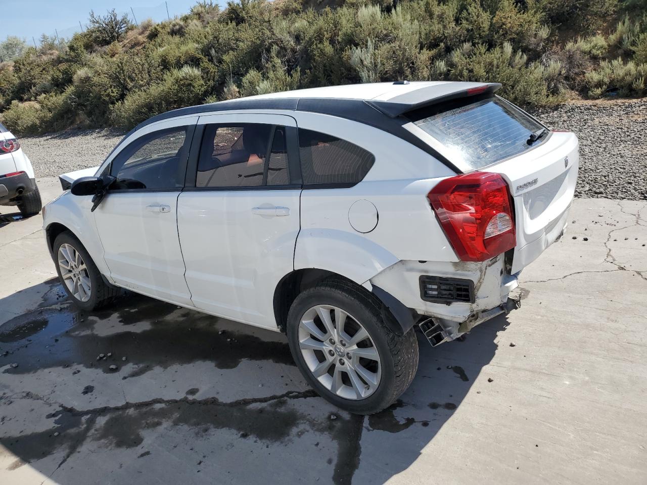 DODGE CALIBER 2011 VIN 1B3CB5HA7BD168362 photo 2