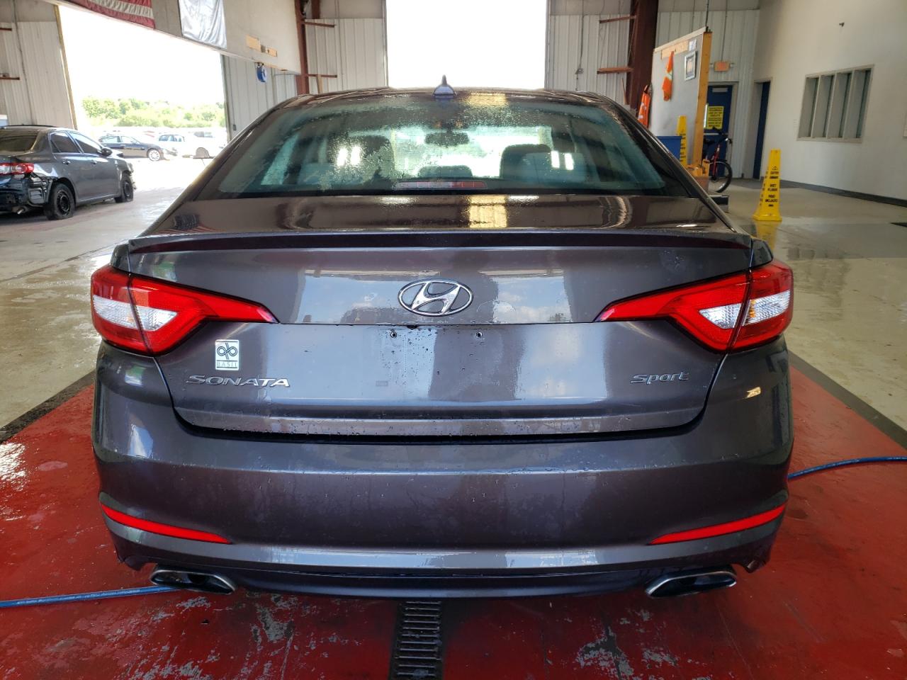 2015 Hyundai Sonata Sport VIN: 5NPE34AFXFH256620 Lot: 64630444