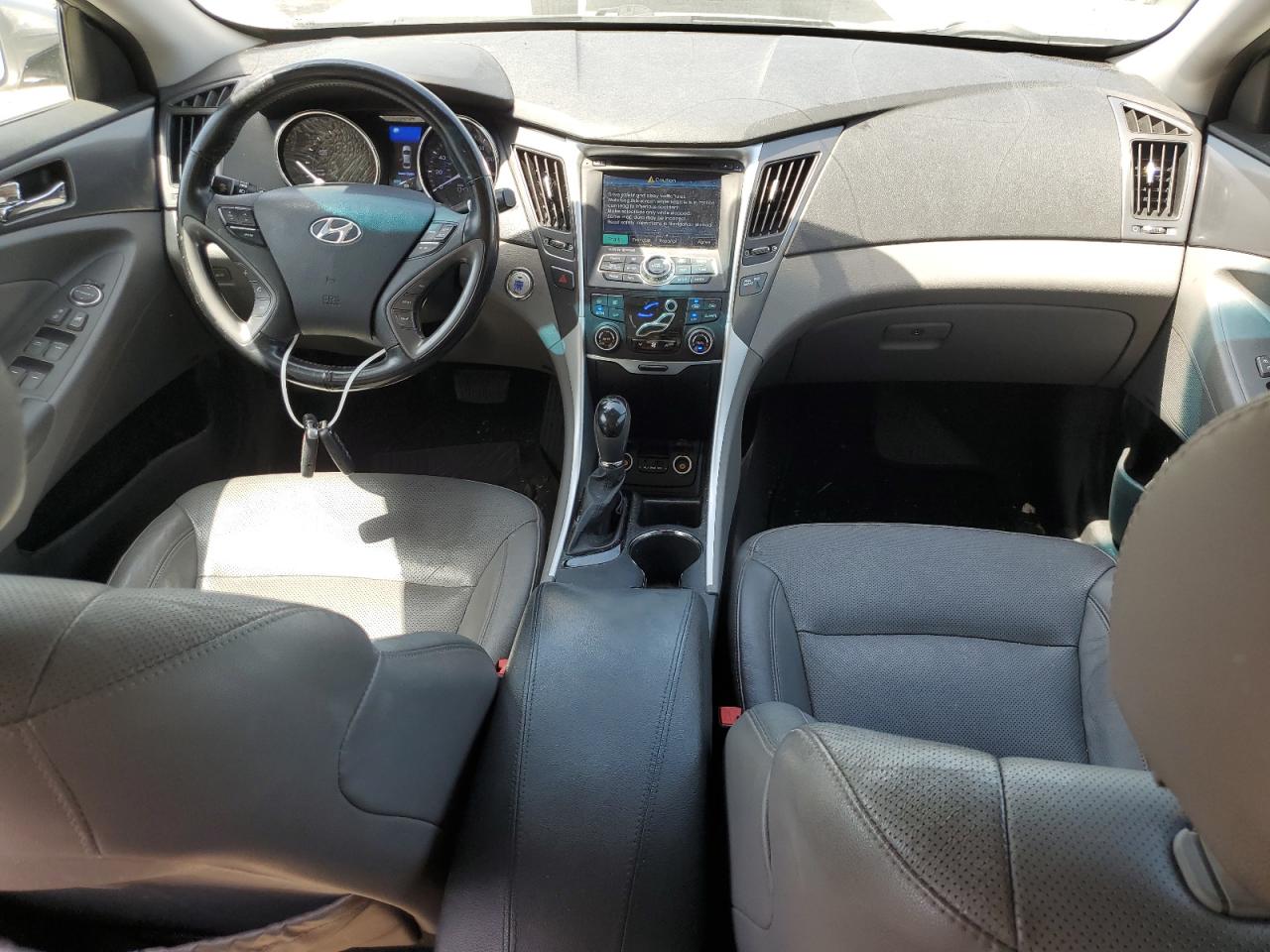 2013 Hyundai Sonata Hybrid VIN: KMHEC4A41DA067997 Lot: 64350474