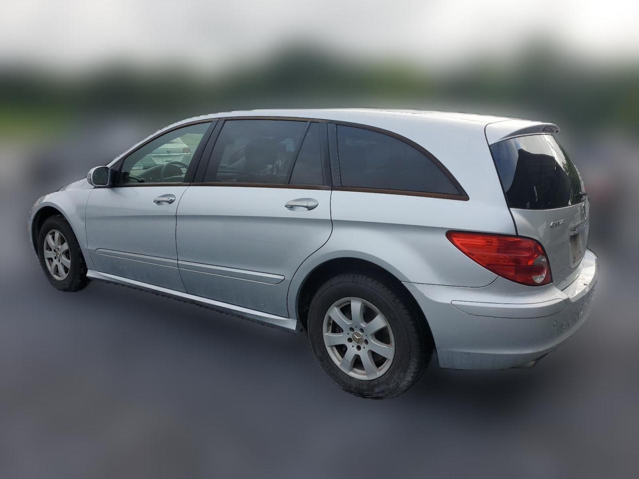 2006 Mercedes-Benz R 350 VIN: 4JGCB65E36A024189 Lot: 64385824