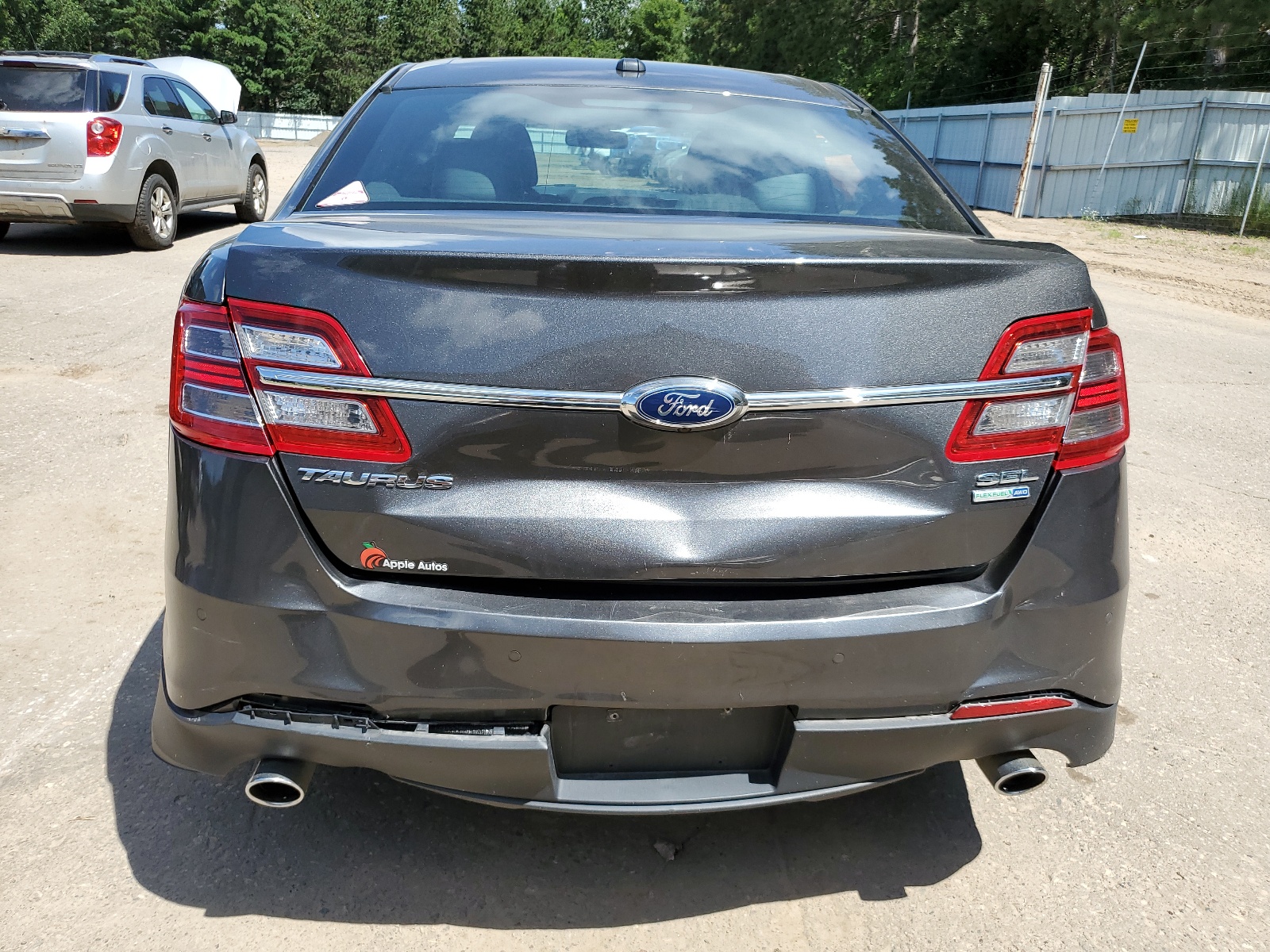 1FAHP2H83FG177376 2015 Ford Taurus Sel