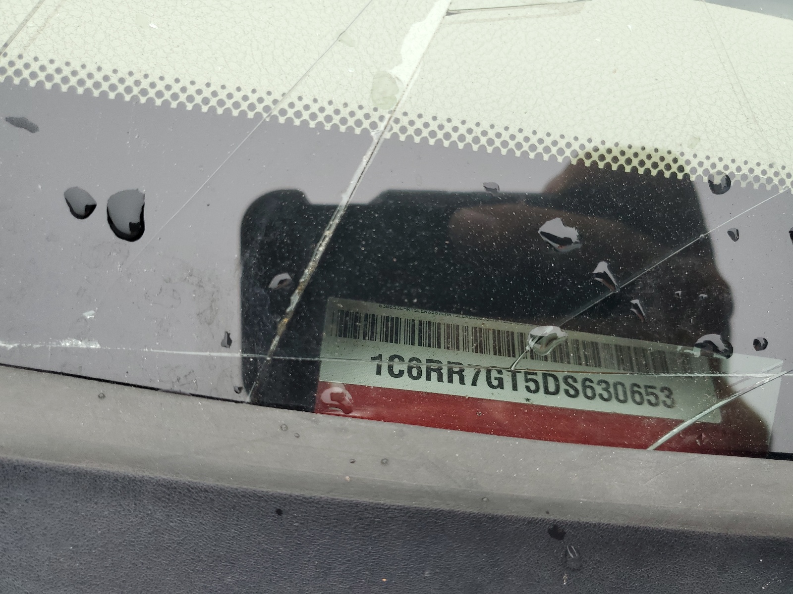 1C6RR7GT5DS630653 2013 Ram 1500 Slt