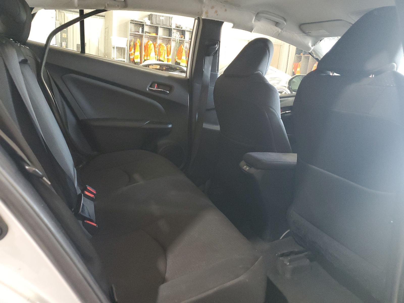 JTDKARFU4L3107303 2020 Toyota Prius L