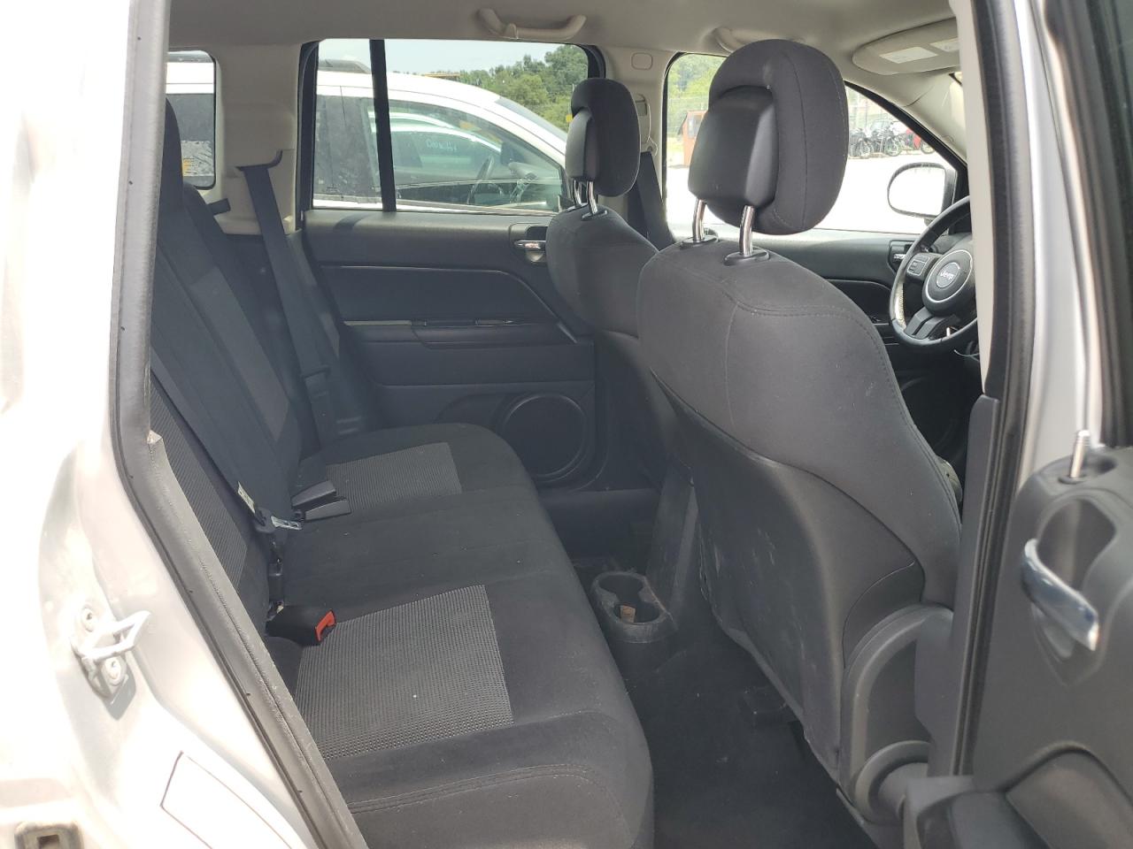 2011 Jeep Compass Sport VIN: 1J4NF1FB8BD215294 Lot: 64783664