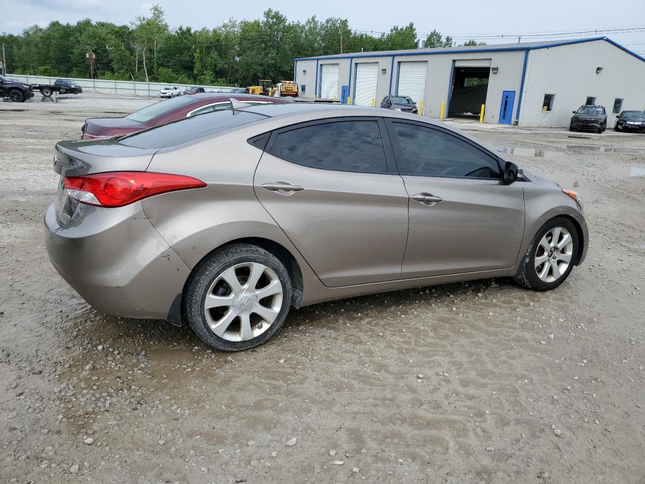 VIN 5NPDH4AE2DH428852 2013 HYUNDAI ELANTRA no.3