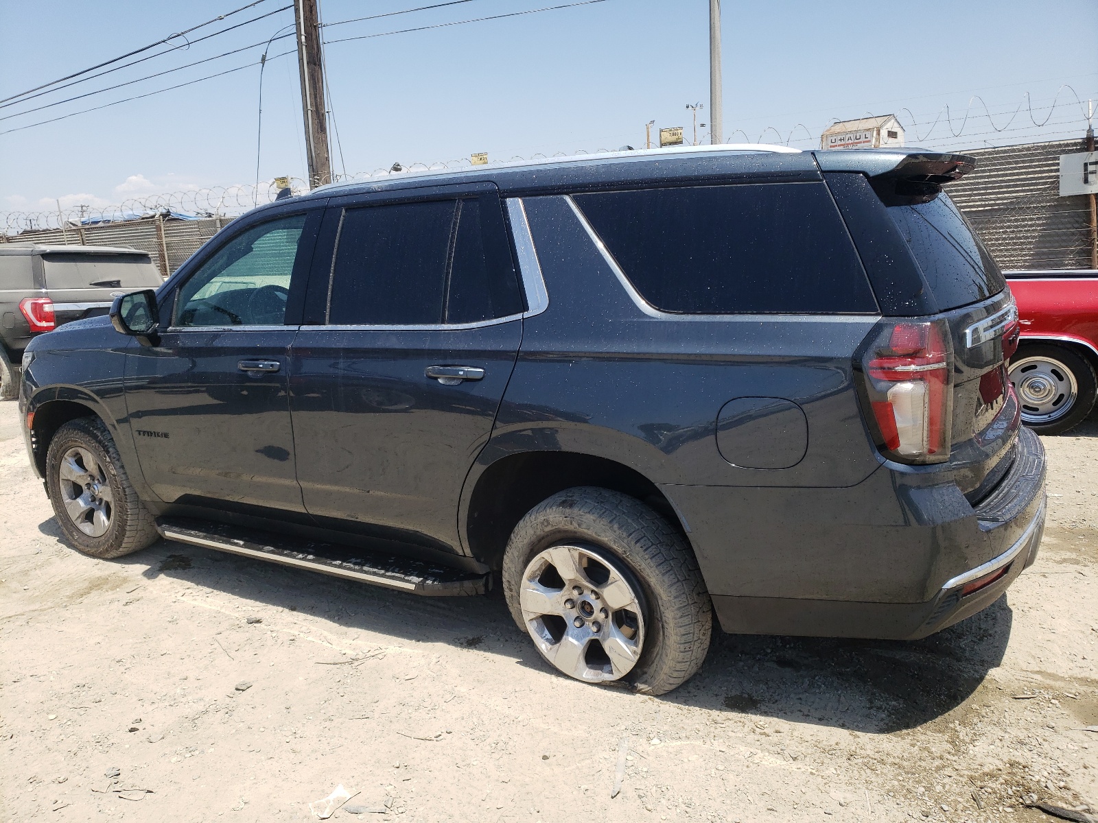 2021 Chevrolet Tahoe C1500 Lt vin: 1GNSCNKD1MR103675