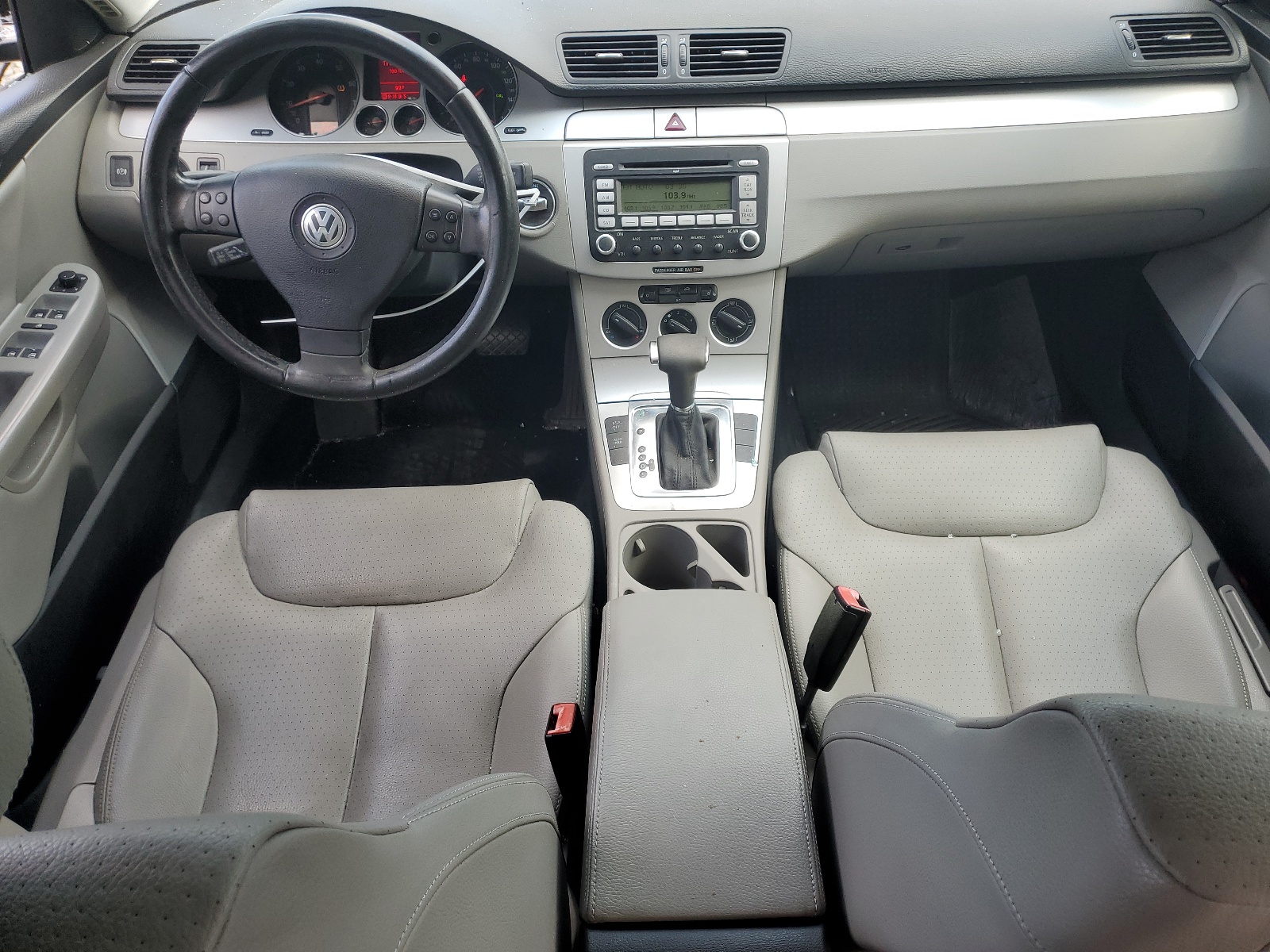 WVWJK73C99P030387 2009 Volkswagen Passat Turbo