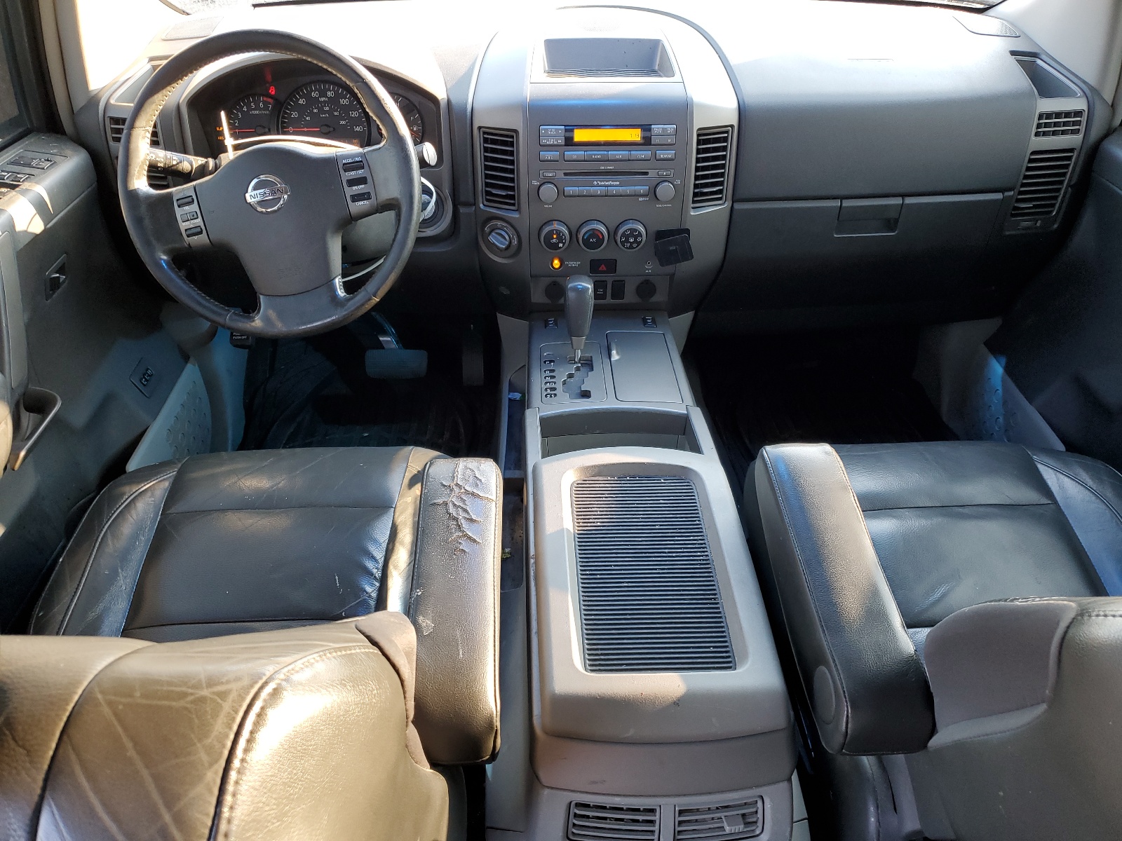 1N6AA07B24N579541 2004 Nissan Titan Xe