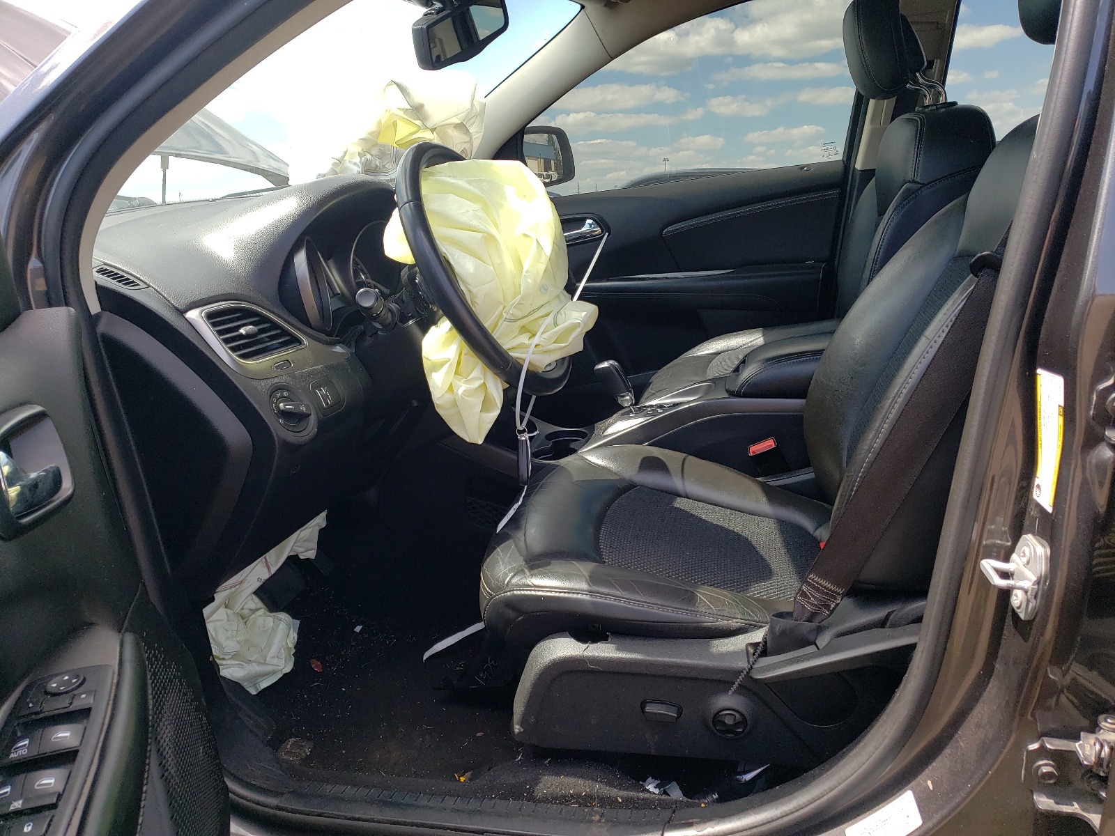 3C4PDCGGXHT538713 2017 Dodge Journey Crossroad