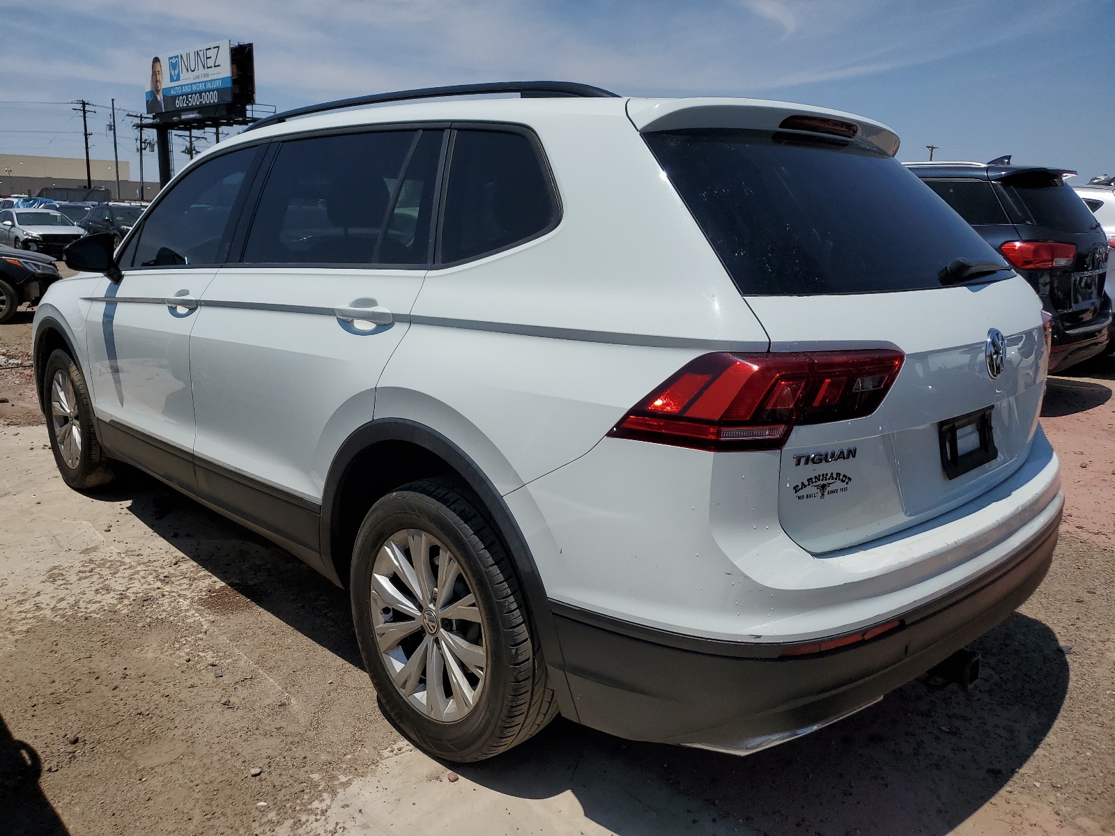 2018 Volkswagen Tiguan S vin: 3VV0B7AX9JM076489