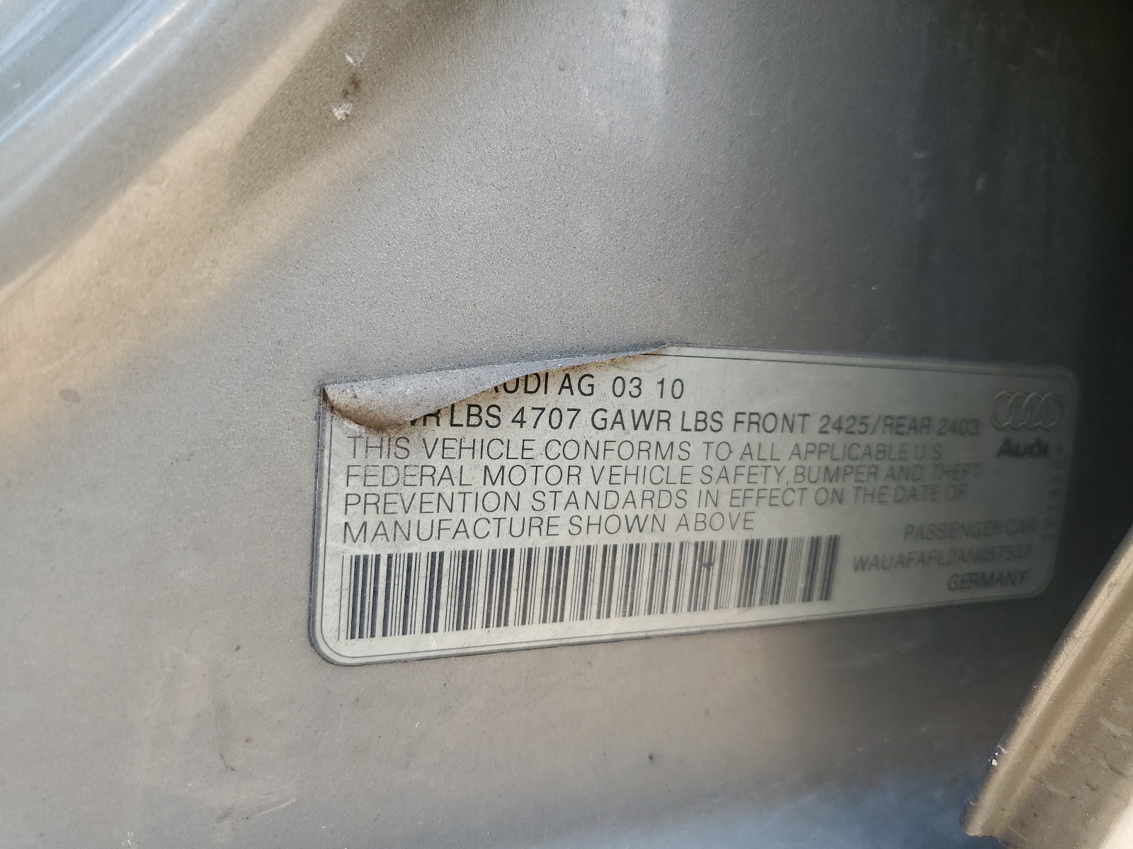 WAUAFAFL2AN057537 2010 Audi A4 Premium