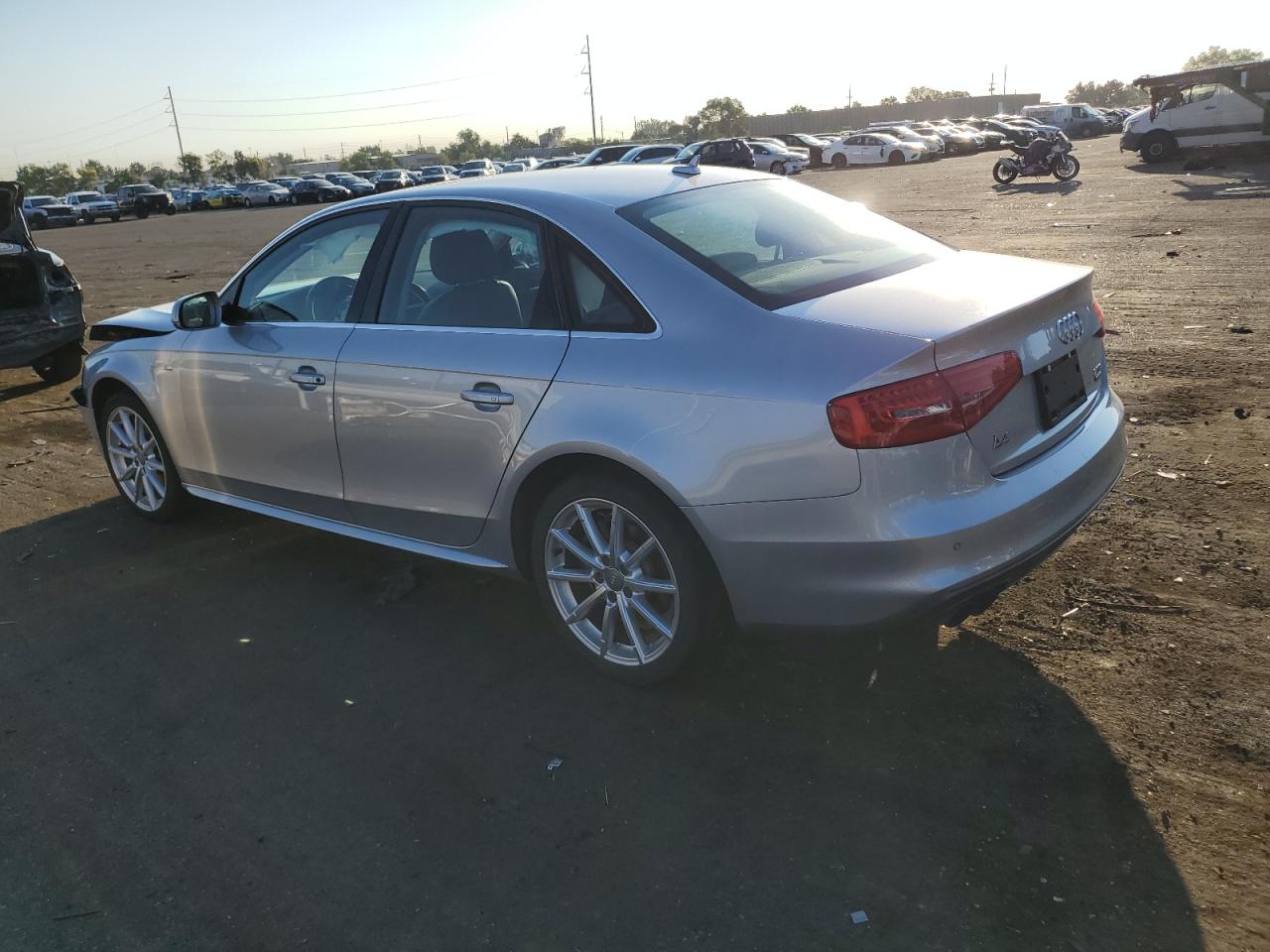 WAUFFAFL0FN026879 2015 AUDI A4 - Image 2