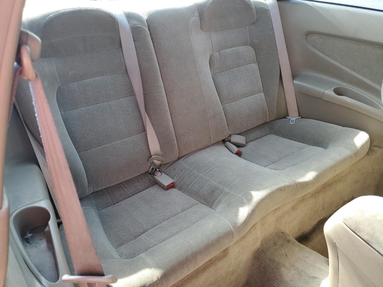 2000 Honda Accord Lx VIN: 1HGCG324XYA033587 Lot: 62953424