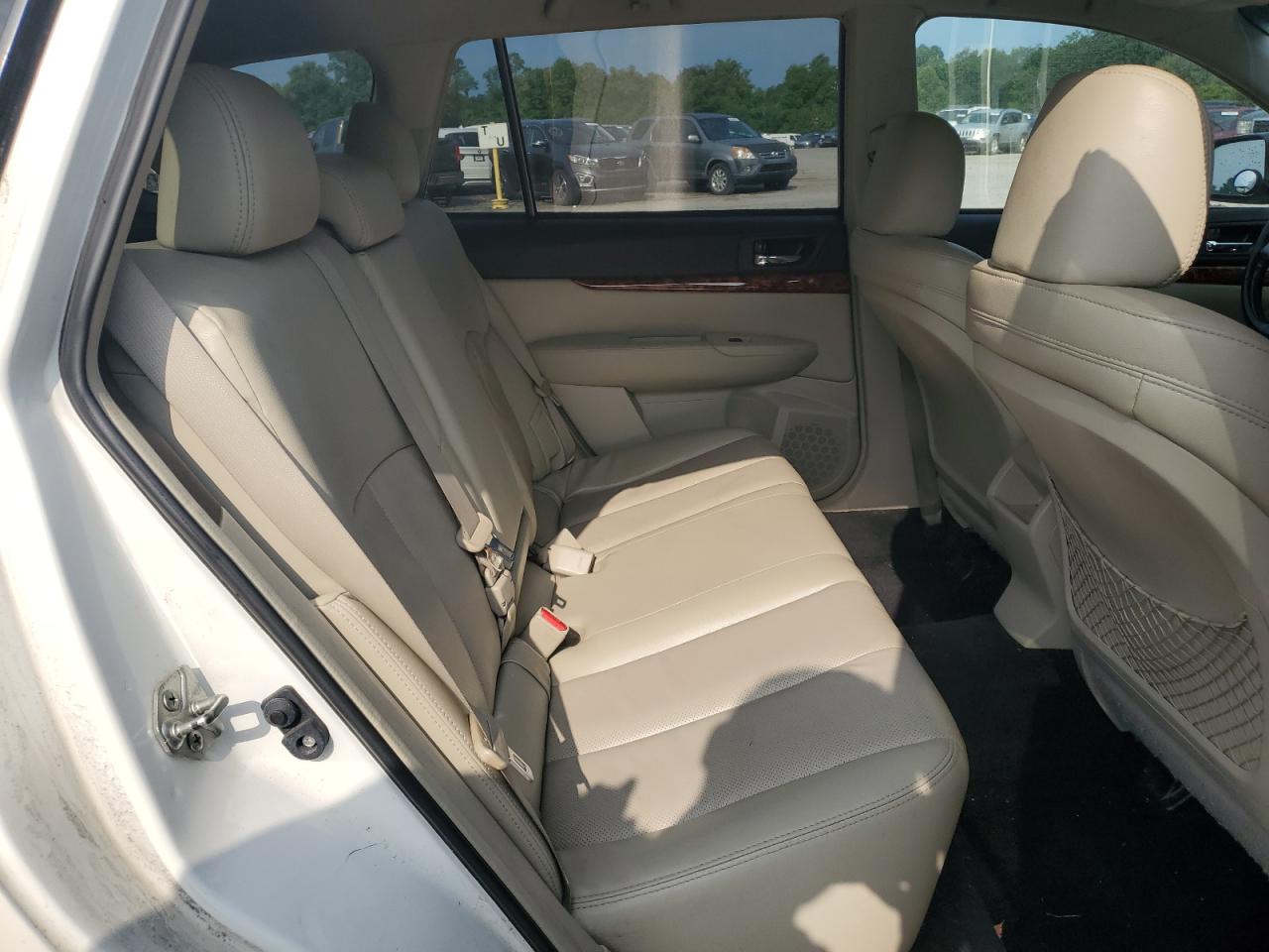 2011 Subaru Outback 2.5I Limited VIN: 4S4BRBKC6B3392707 Lot: 65060244