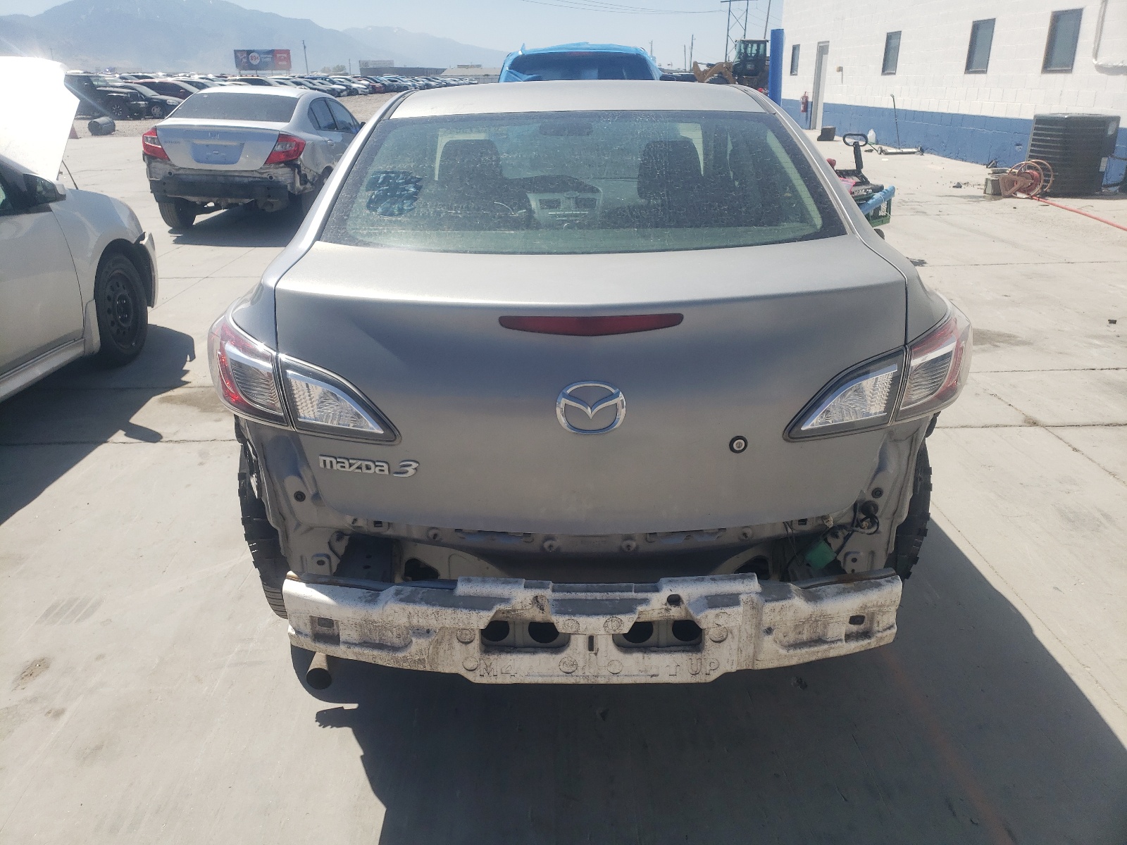 JM1BL1UF6B1444162 2011 Mazda 3 I
