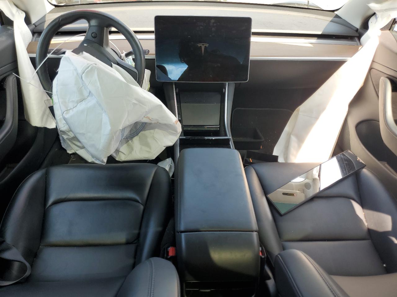 2019 Tesla Model 3 VIN: 5YJ3E1EA2KF311147 Lot: 63443604