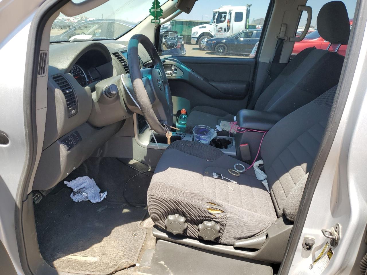 2010 Nissan Pathfinder S VIN: 5N1AR1NB1AC630180 Lot: 61825544