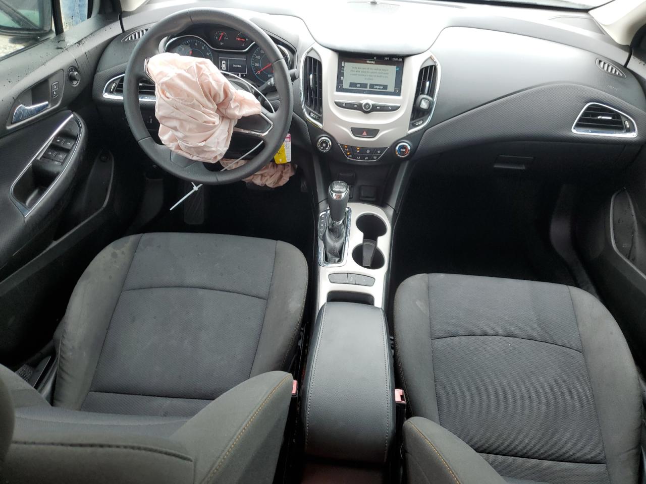 2017 Chevrolet Cruze Ls Auto VIN: 1G1BC5SM6H7215858 Lot: 42946750