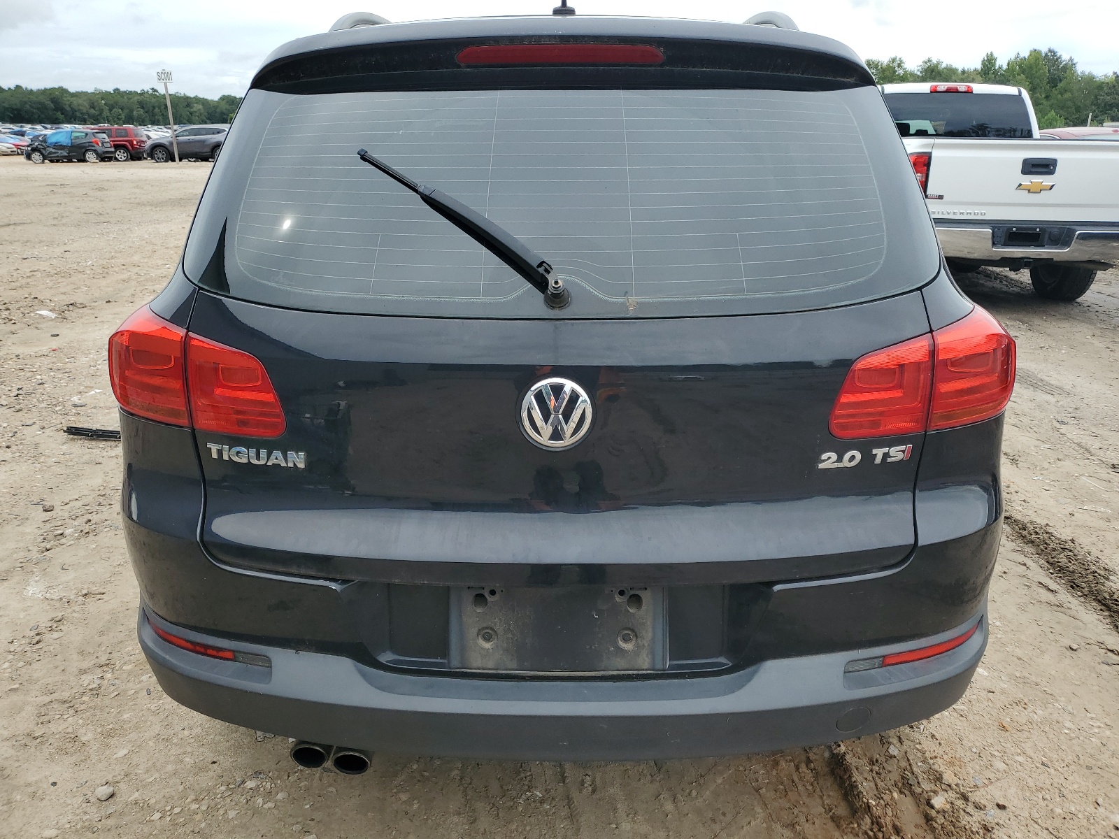 WVGAV7AX7GK000047 2016 Volkswagen Tiguan S