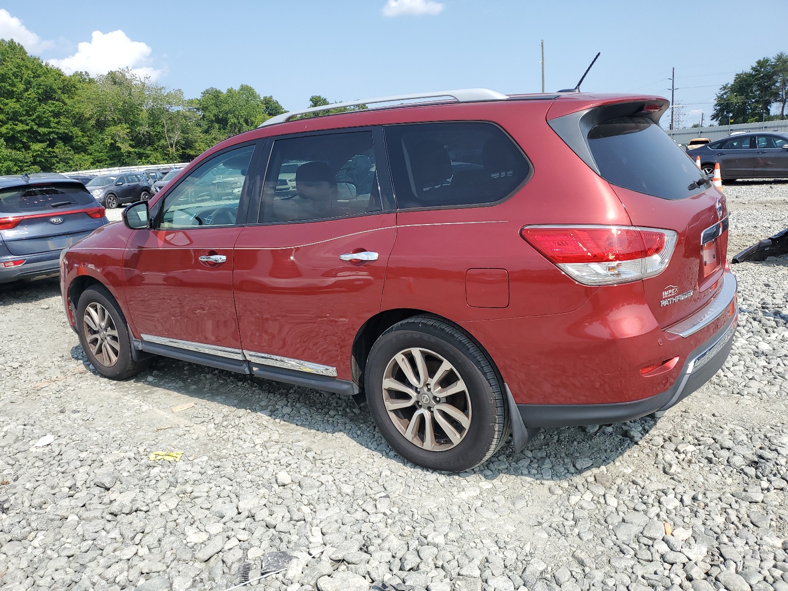 2014 Nissan Pathfinder S vin: 5N1AR2MN2EC697152