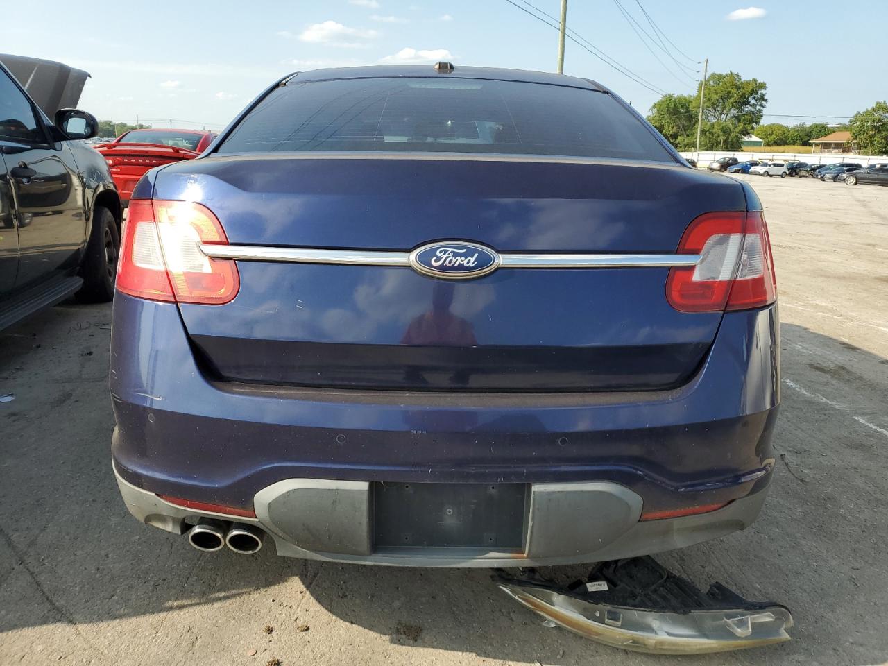 2011 Ford Taurus Sel VIN: 1FAHP2EW1BG123006 Lot: 63908894