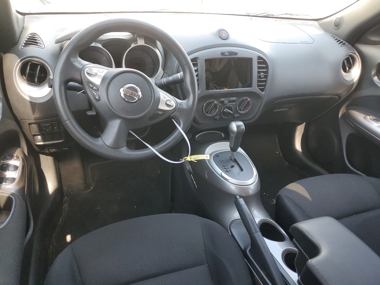 2012 Nissan Juke S vin: JN8AF5MR0CT112068