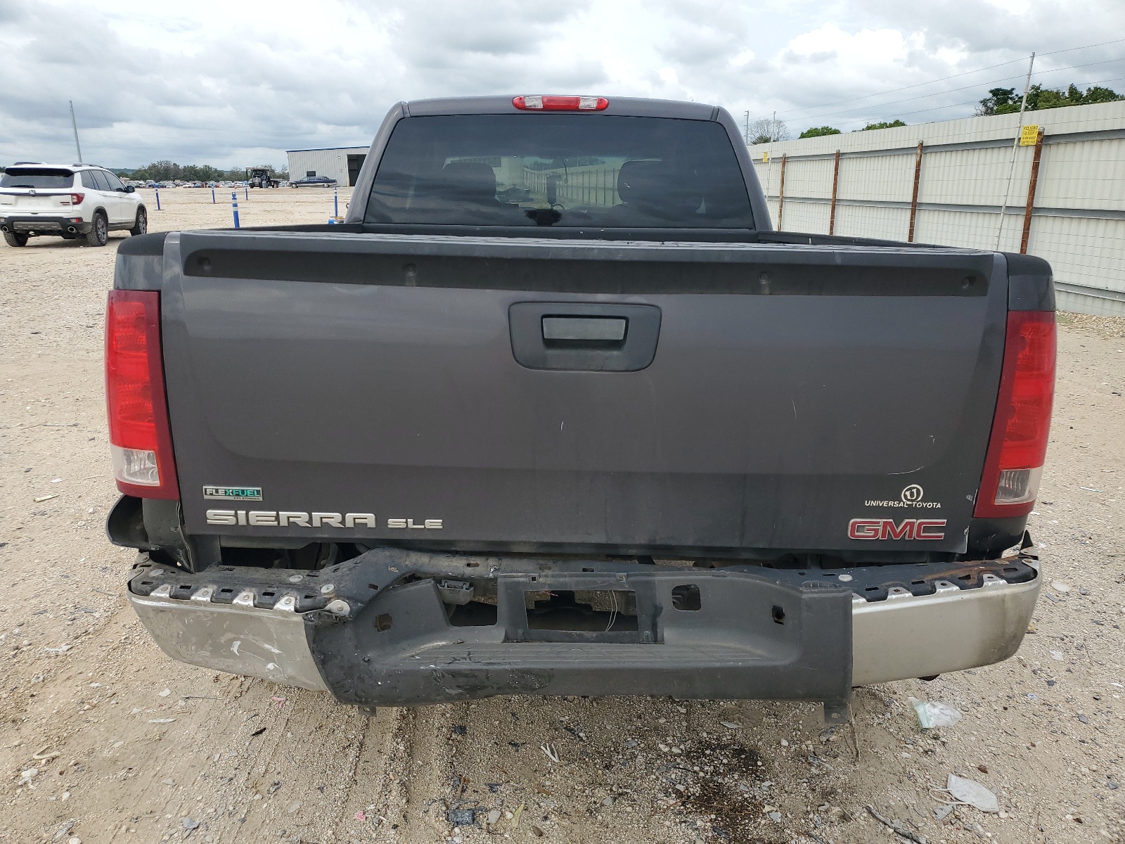 1GTSCVE09AZ183028 2010 GMC Sierra C1500 Sle