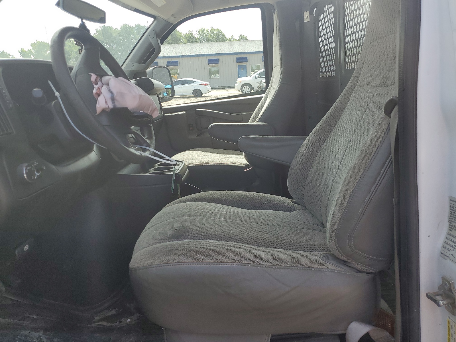 1GTW7AFF5H1911244 2017 GMC Savana G2500