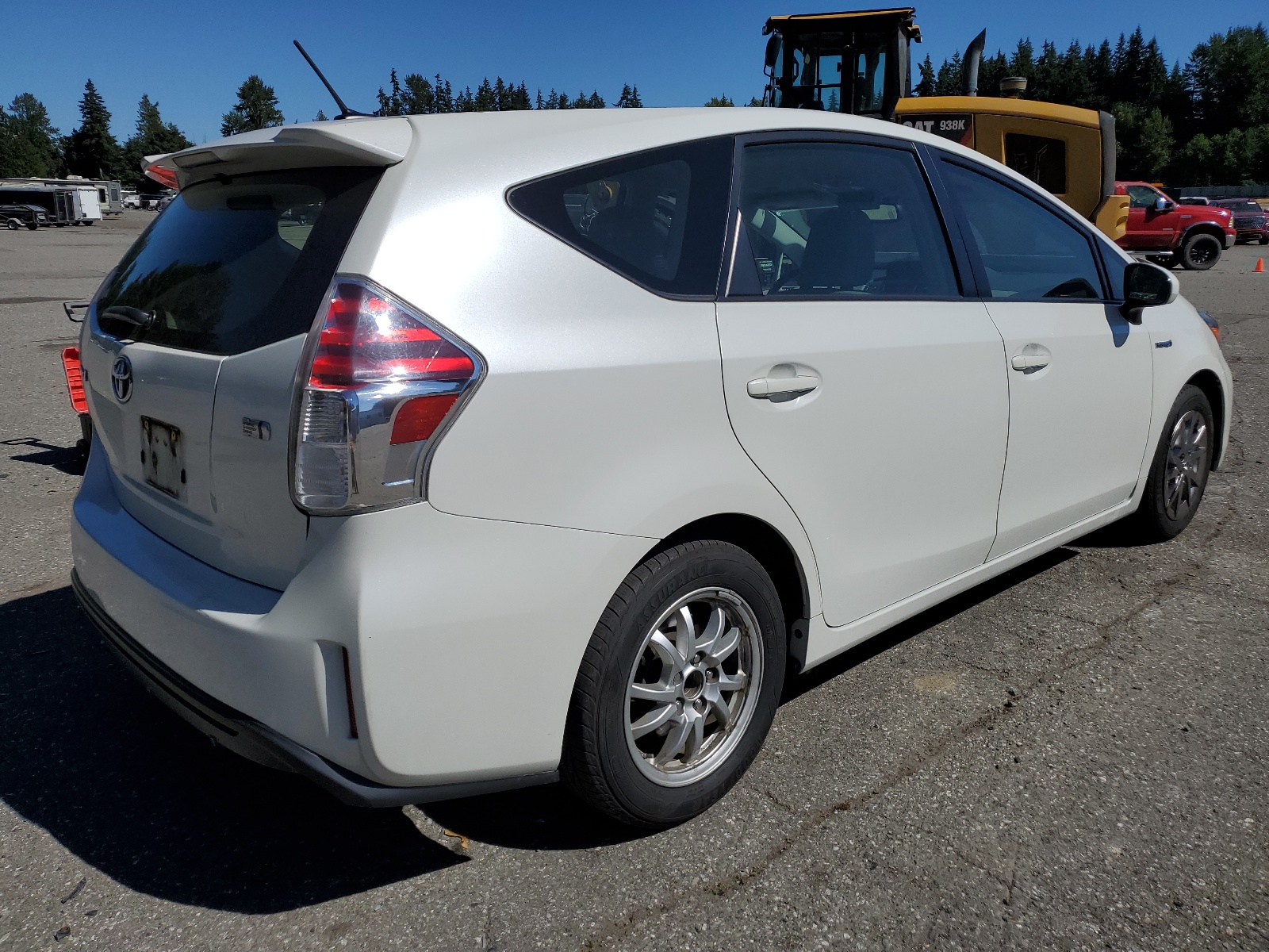 2015 Toyota Prius V vin: JTDZN3EU1FJ035042