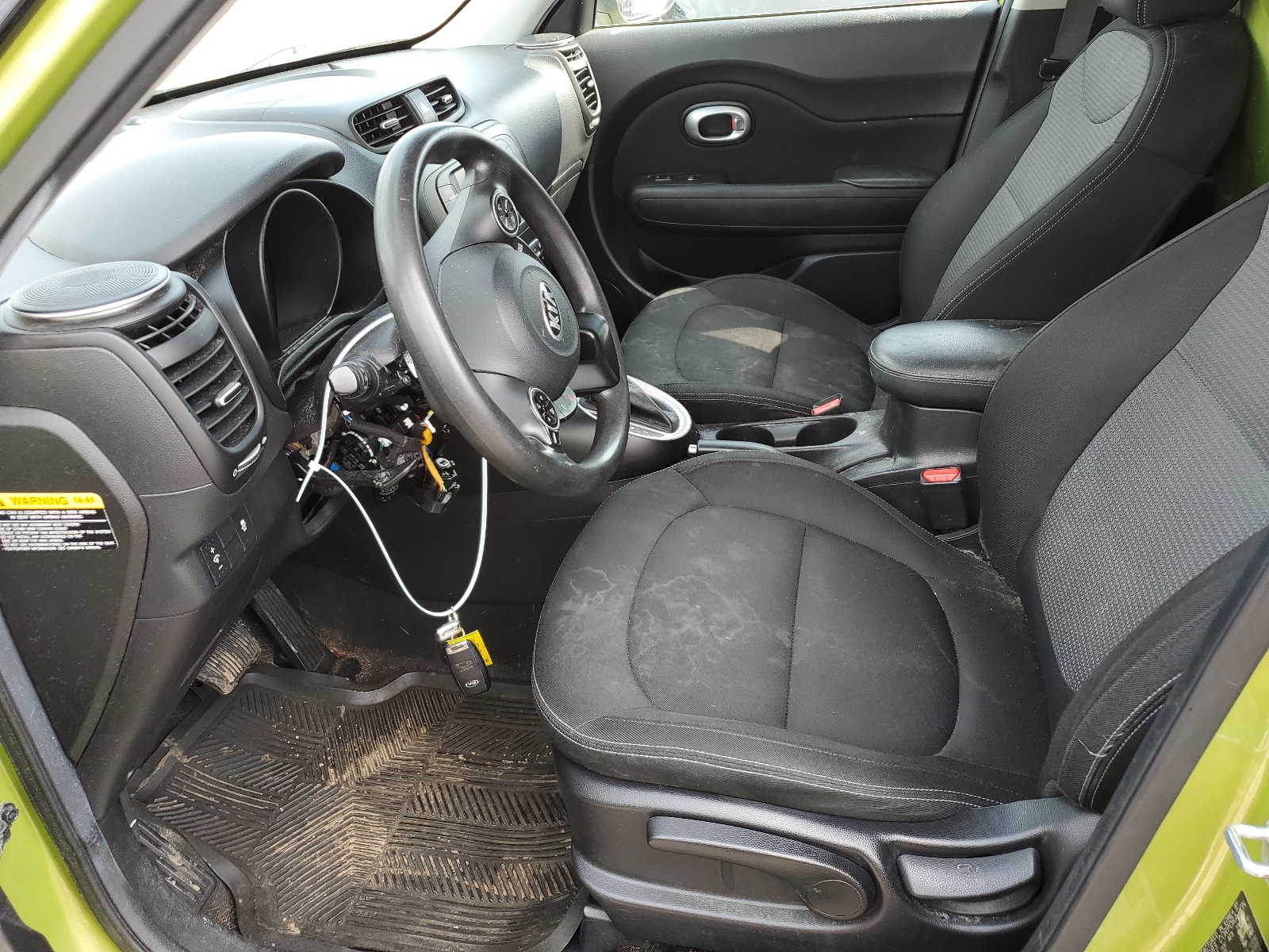 KNDJP3A57H7876711 2017 Kia Soul +